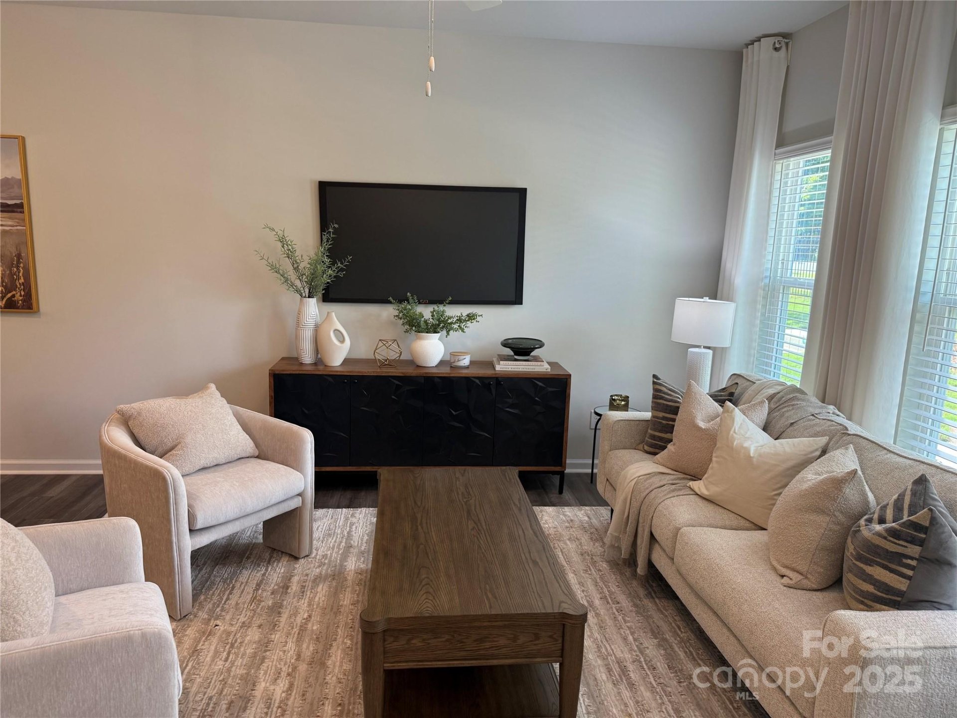 Property image 4 at 4706 Lakeview Road, Charlotte, NC 28216