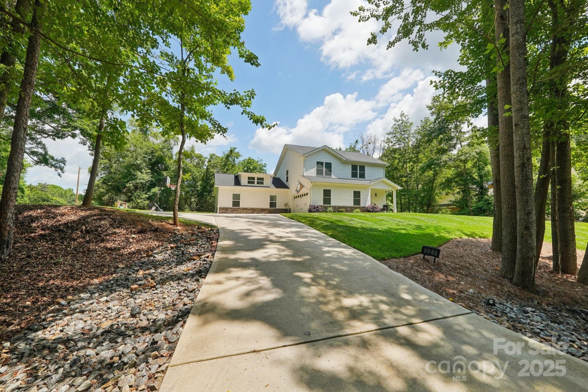 Property image 1 at 127 Wickersham Drive, Statesville, NC 28625