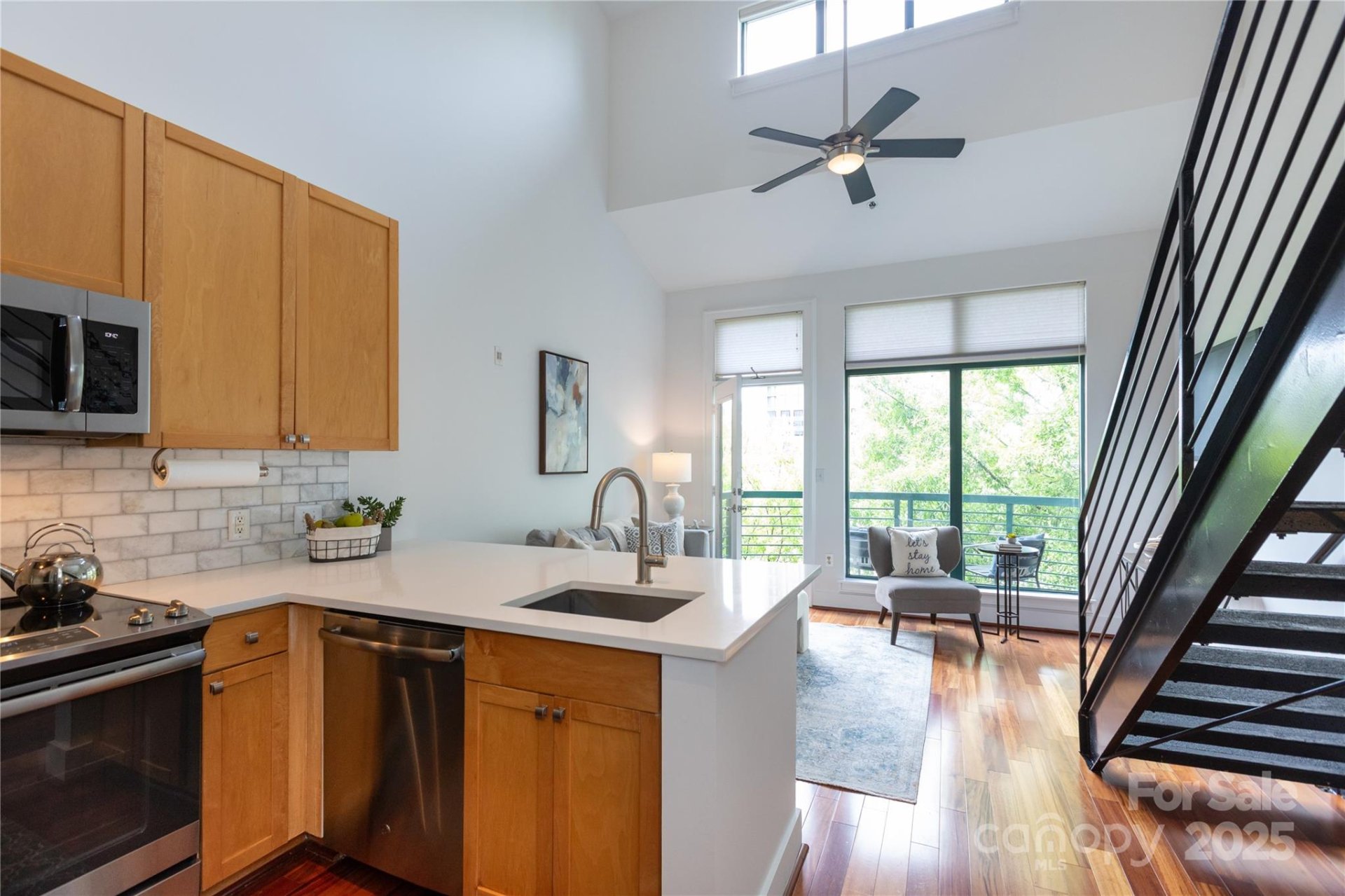 Property image 5 at 115 E Park Avenue, Charlotte, NC 28203
