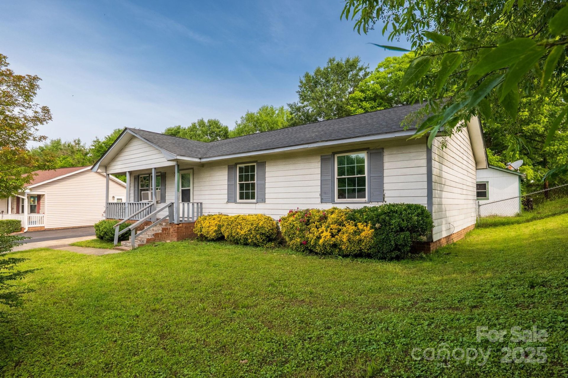 Property image 1 at 1613 Hamilton Street, Charlotte, NC 28206