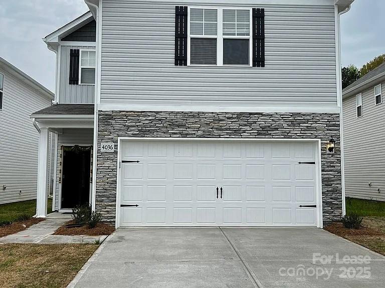 Property image 1 at 4036 Stoneygreen Lane, Charlotte, NC 28215