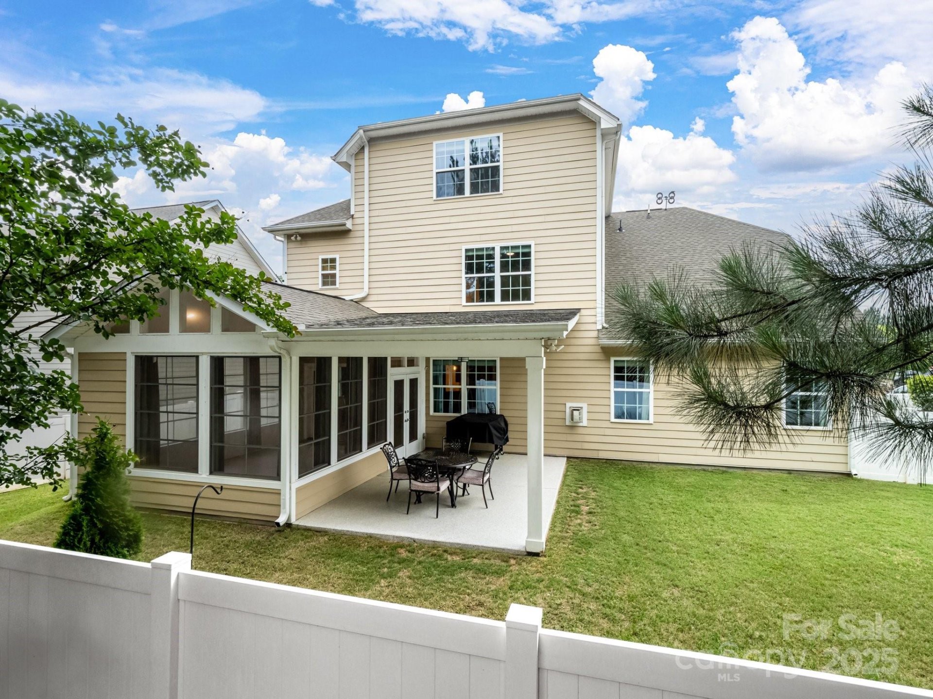Property image 2 at 1033 Crawford Drive, Lancaster, SC 29720