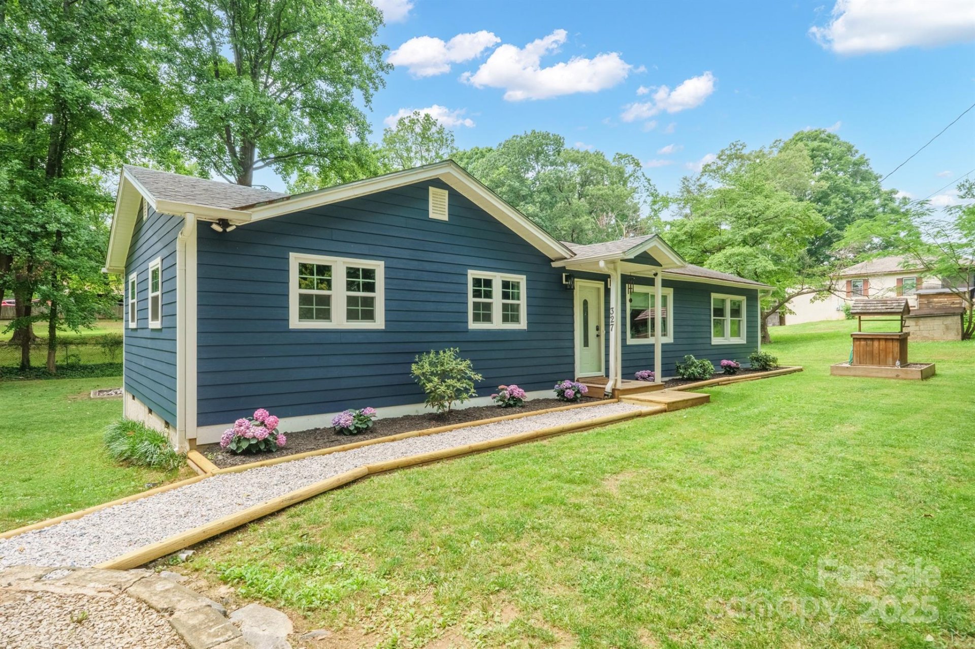 Property image 3 at 327 Holly Drive, Mount Holly, NC 28120