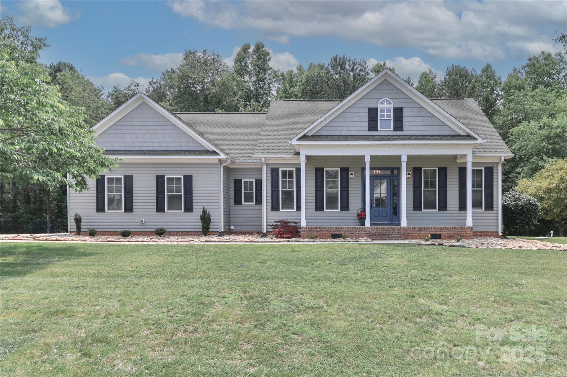 Property image 1 at 3709 Creek Ridge Drive, Denver, NC 28037