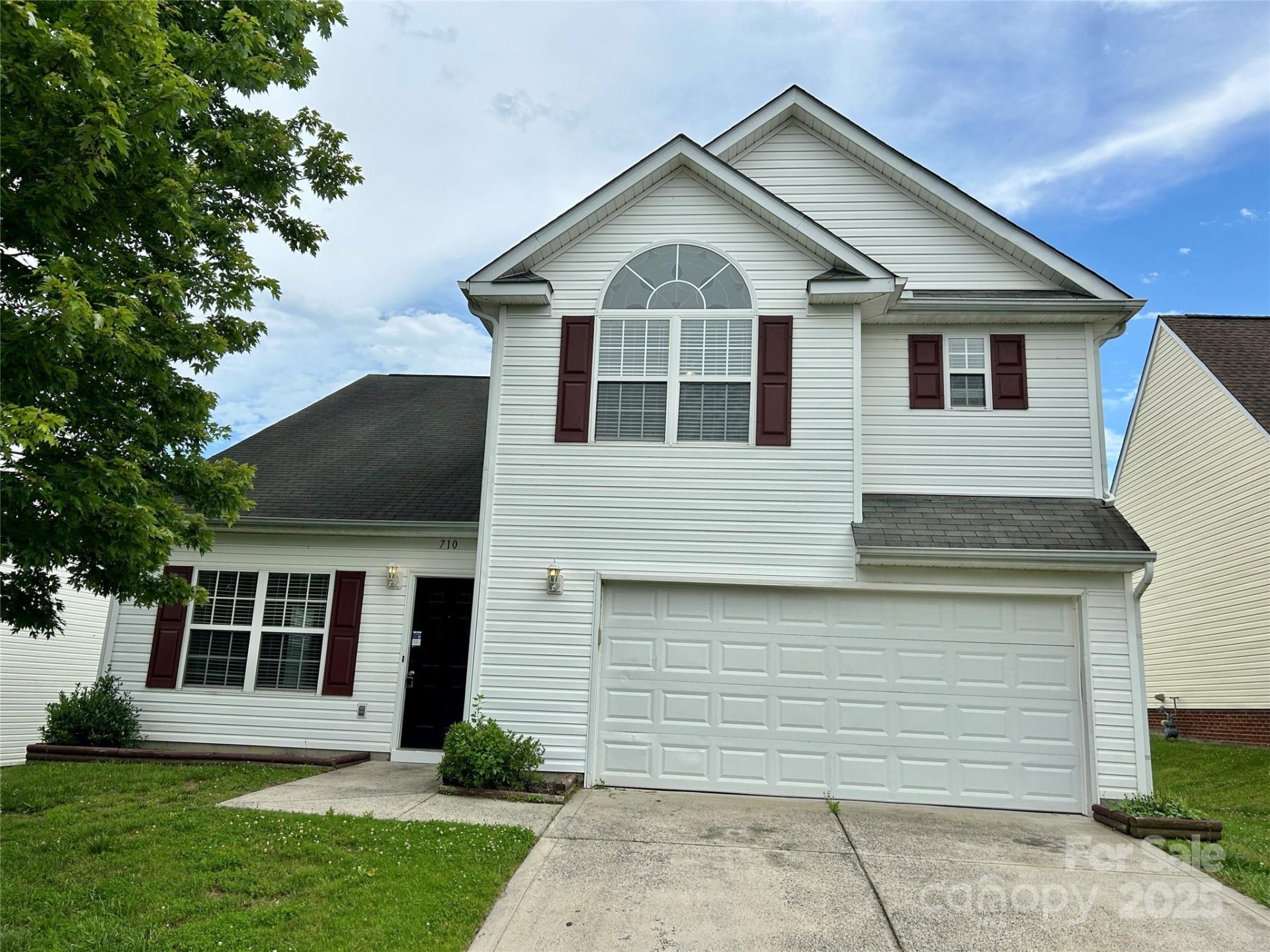 Property image 1 at 710 Woodington Lane, Charlotte, NC 28214