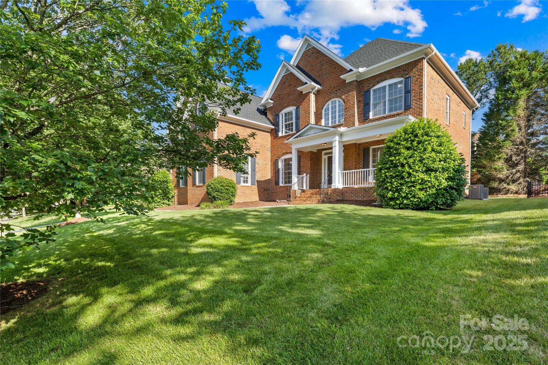 Property image 3 at 10024 Hazelview Drive, Charlotte, NC 28277