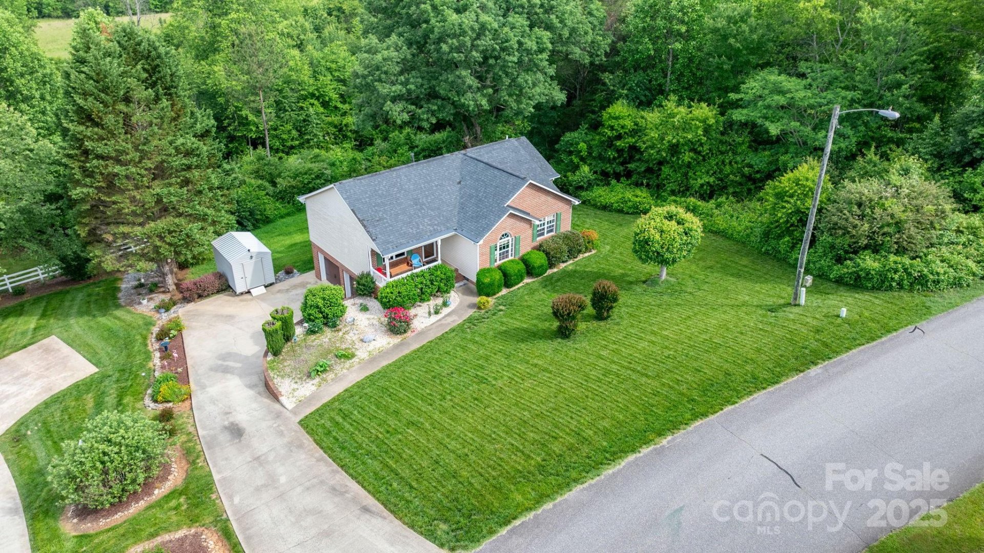 Sunset Meadows, Granite Falls Community
