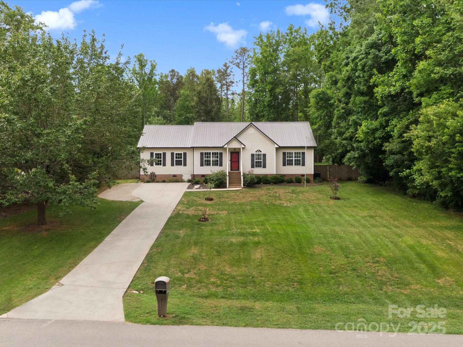 730 Cove Road