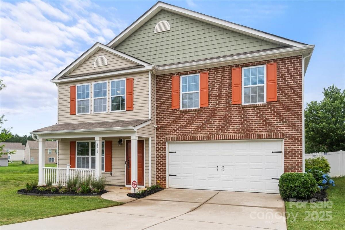 Property at 2515 Walnut Forest Drive, Charlotte, NC 28216