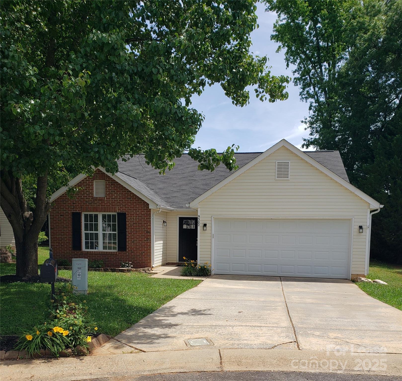 Property image 1 at 9302 Winston Hall Court, Charlotte, NC 28277