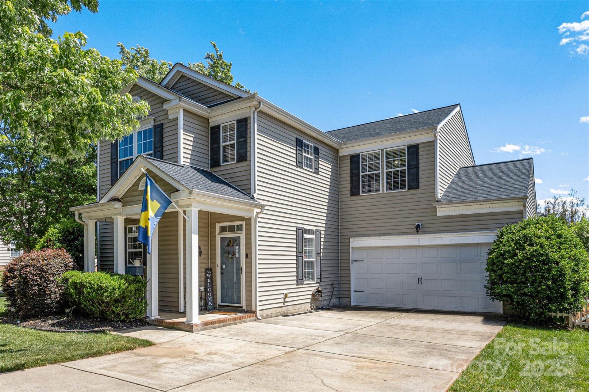 Property image 1 at 6107 Raisin Tree Lane, Charlotte, NC 28215