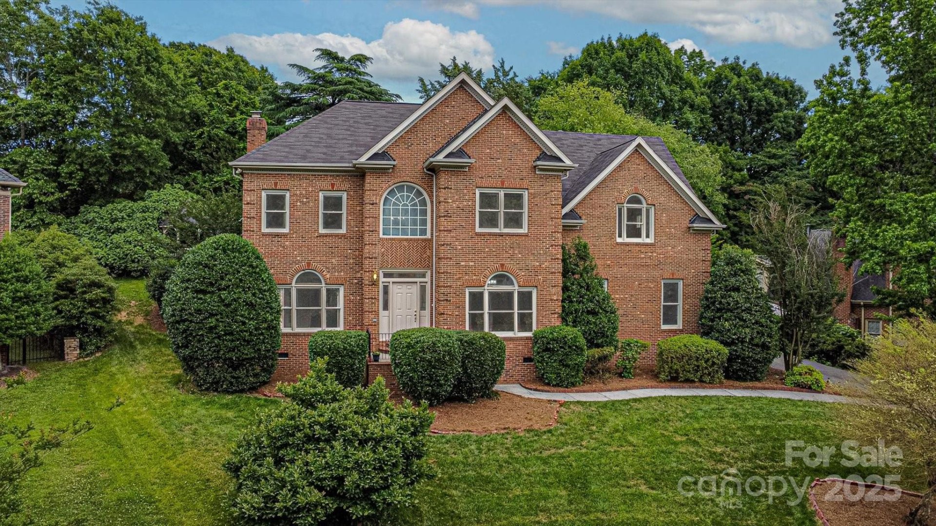 Sardis Croft, Charlotte Community