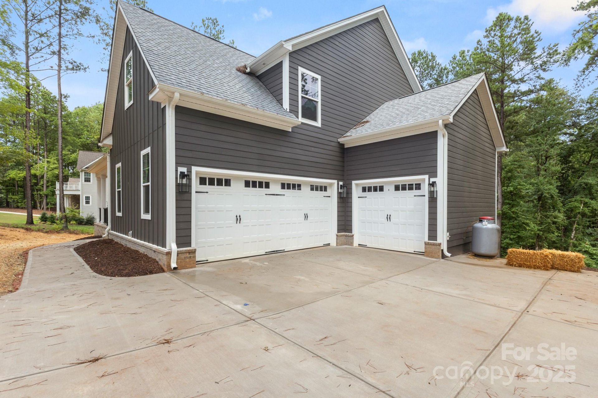 Property image 3 at 6782 Kingfisher Court, Denver, NC 28037