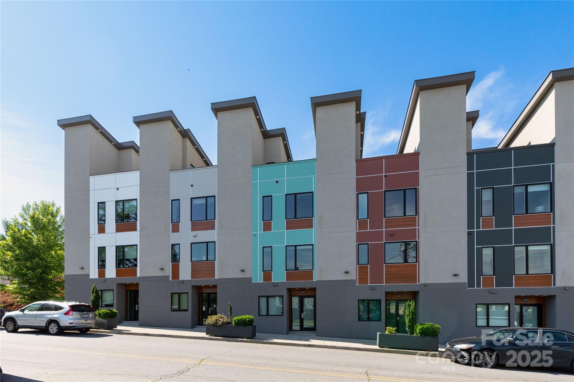 Property image 1 at 247 Short Coxe Avenue, Asheville, NC 28801