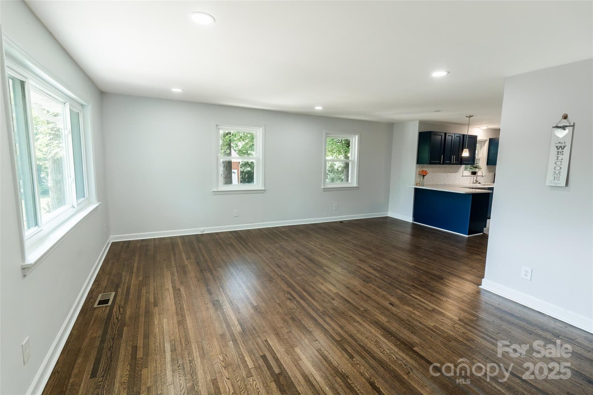 Property image 3 at 1936 Russell Avenue, Charlotte, NC 28216