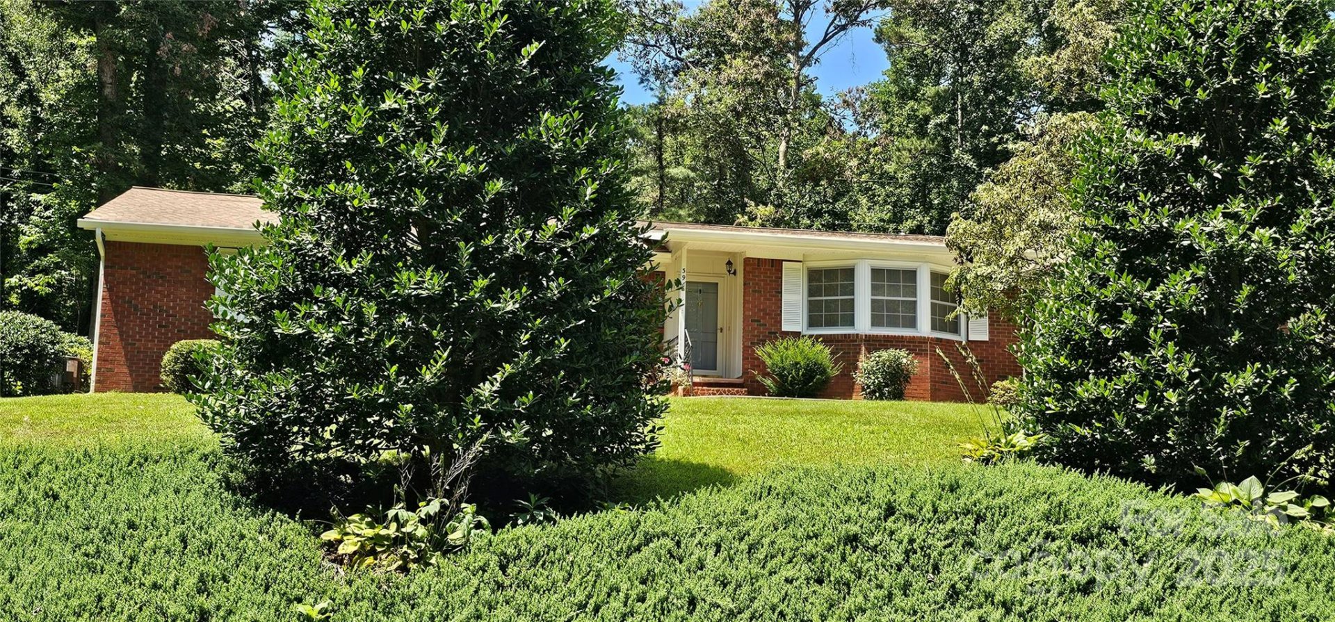 Property image 4 at 39 Ferncliff Drive, Asheville, NC 28805
