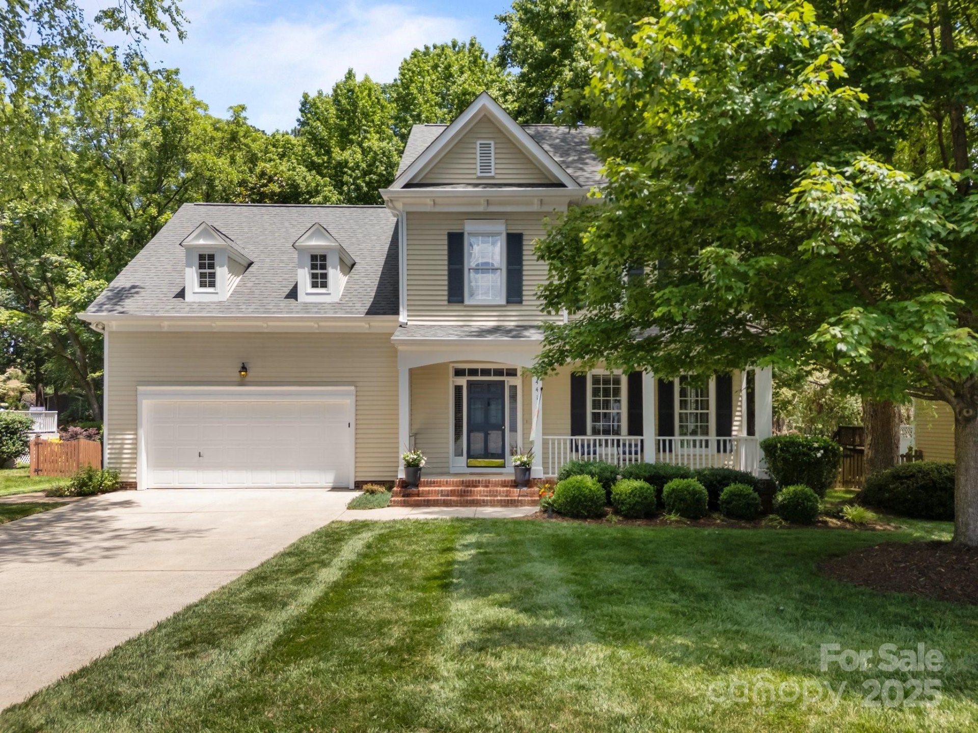 Property image 1 at 8441 Sandowne Lane, Huntersville, NC 28078