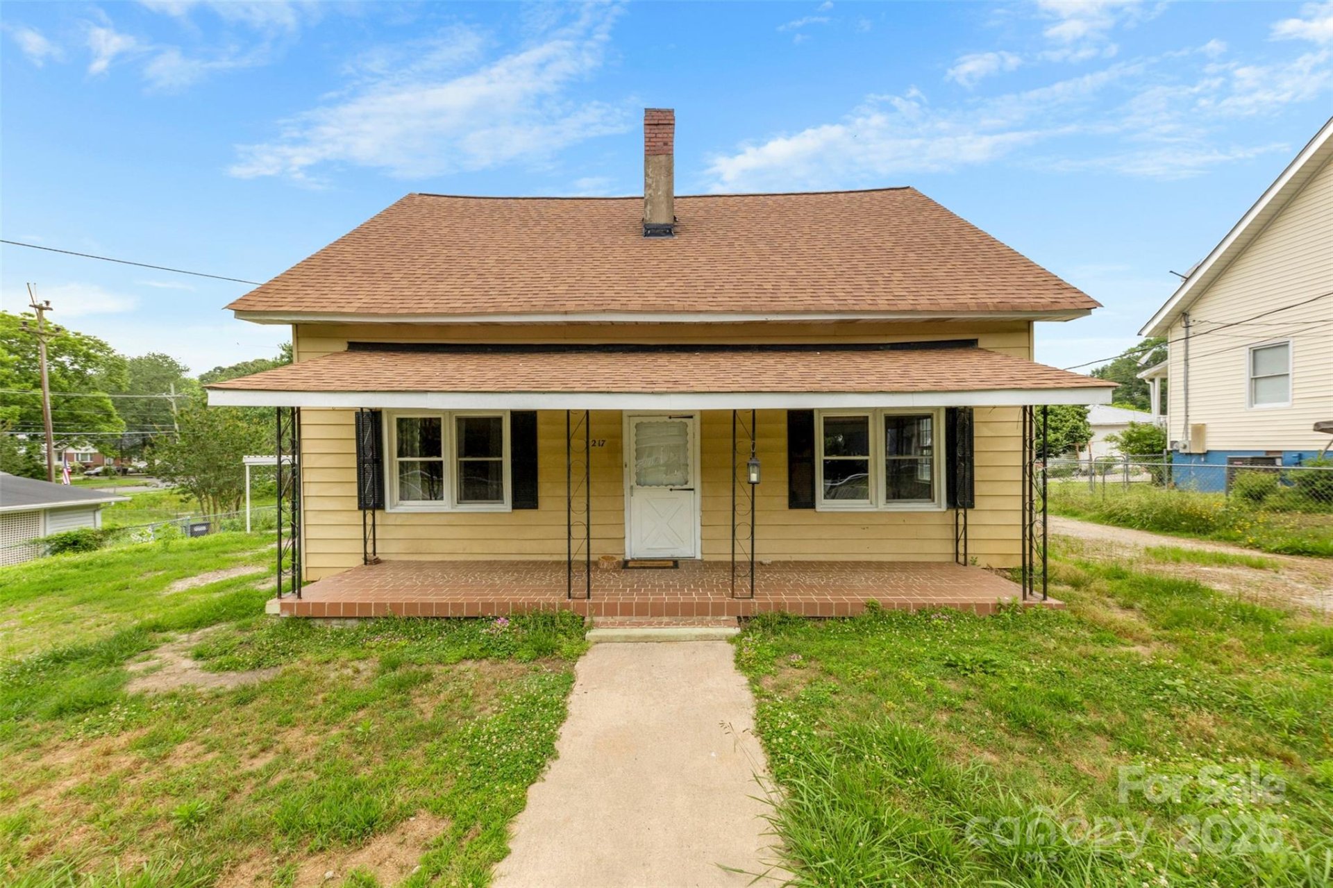 Property at 217 S Highland Street, Gastonia, NC 28052