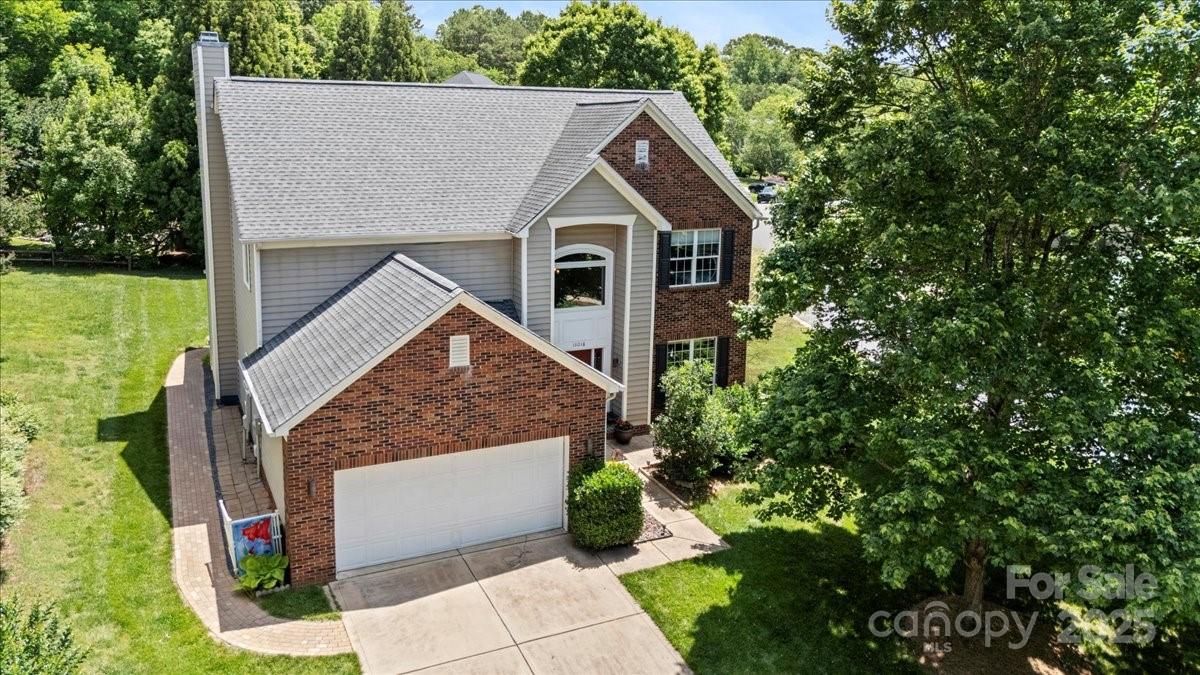 Property image 1 at 16018 Hollingbourne Road, Huntersville, NC 28078