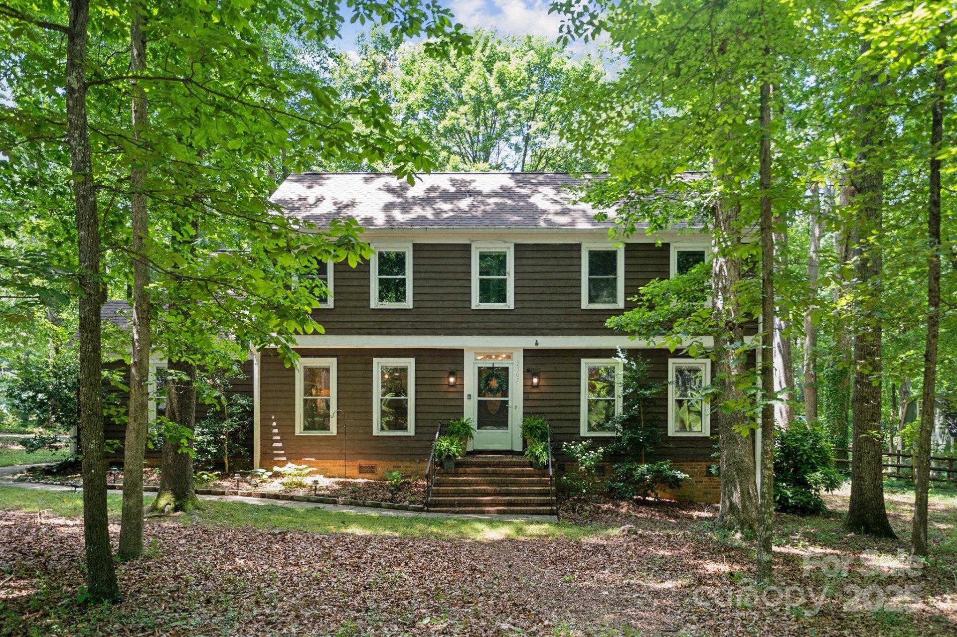 Property image 1 at 2507 Connemara Drive, Matthews, NC 28105