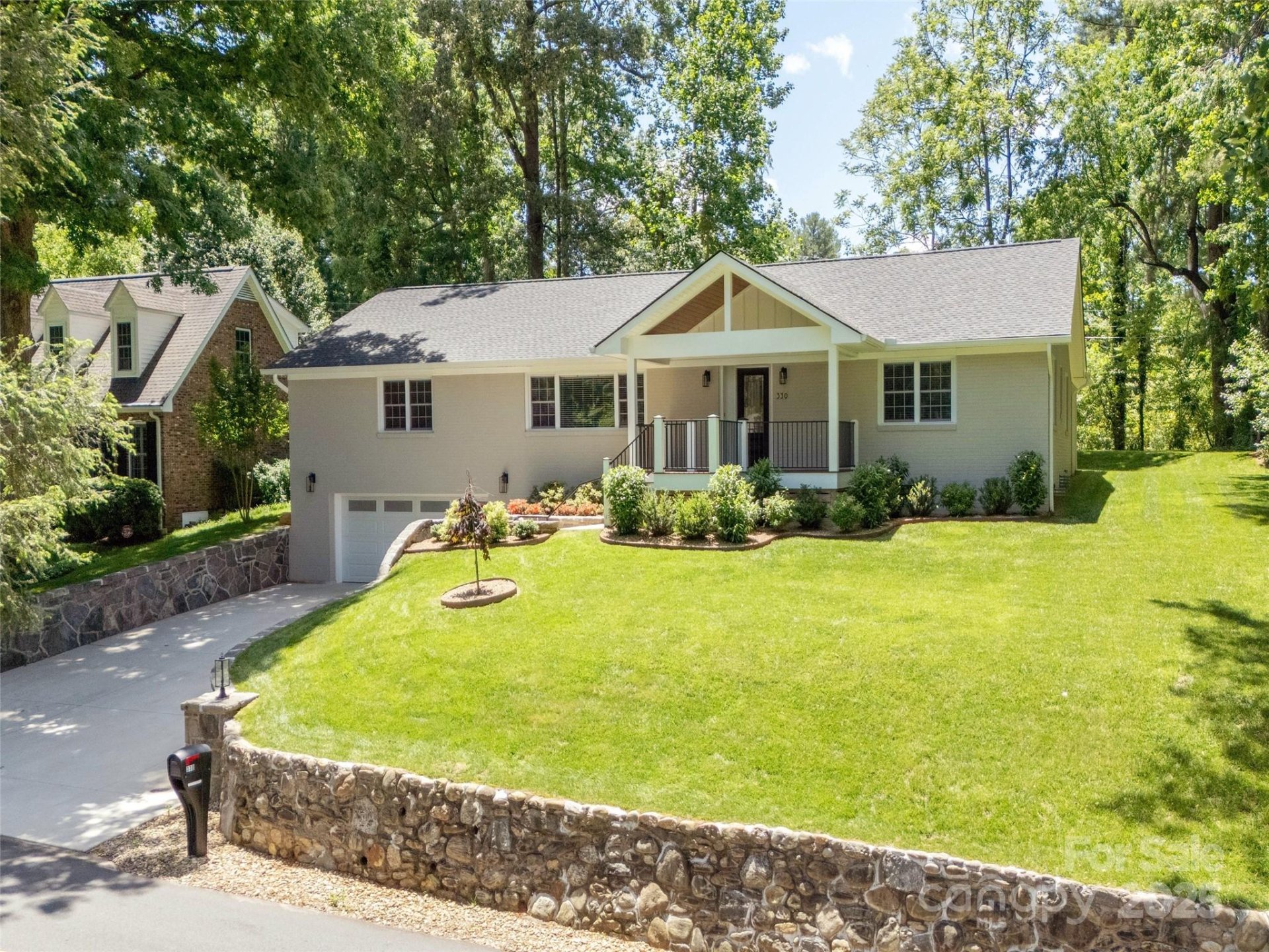 Property image 2 at 330 Balsam Road, Hendersonville, NC 28792