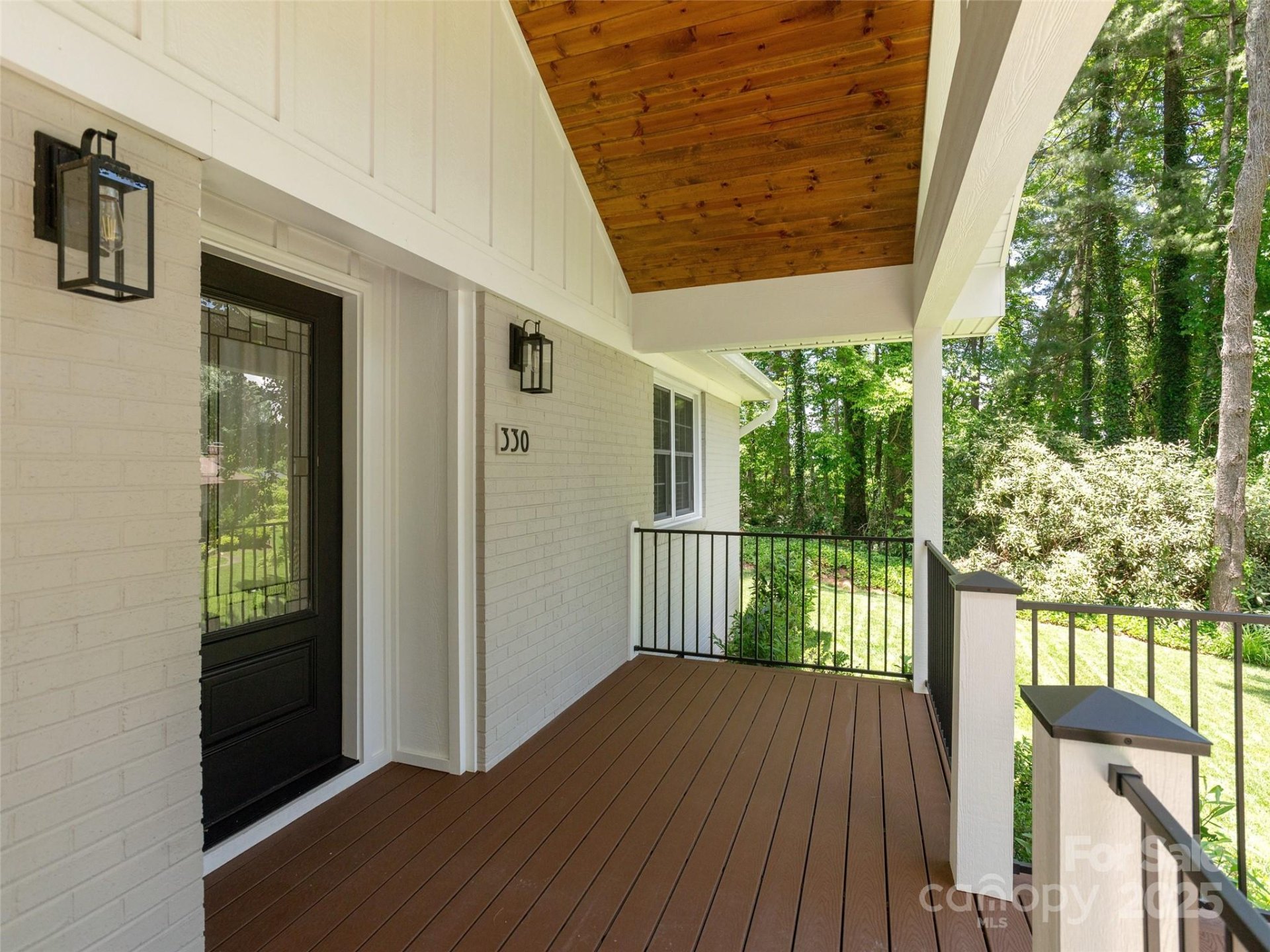 Property image 4 at 330 Balsam Road, Hendersonville, NC 28792