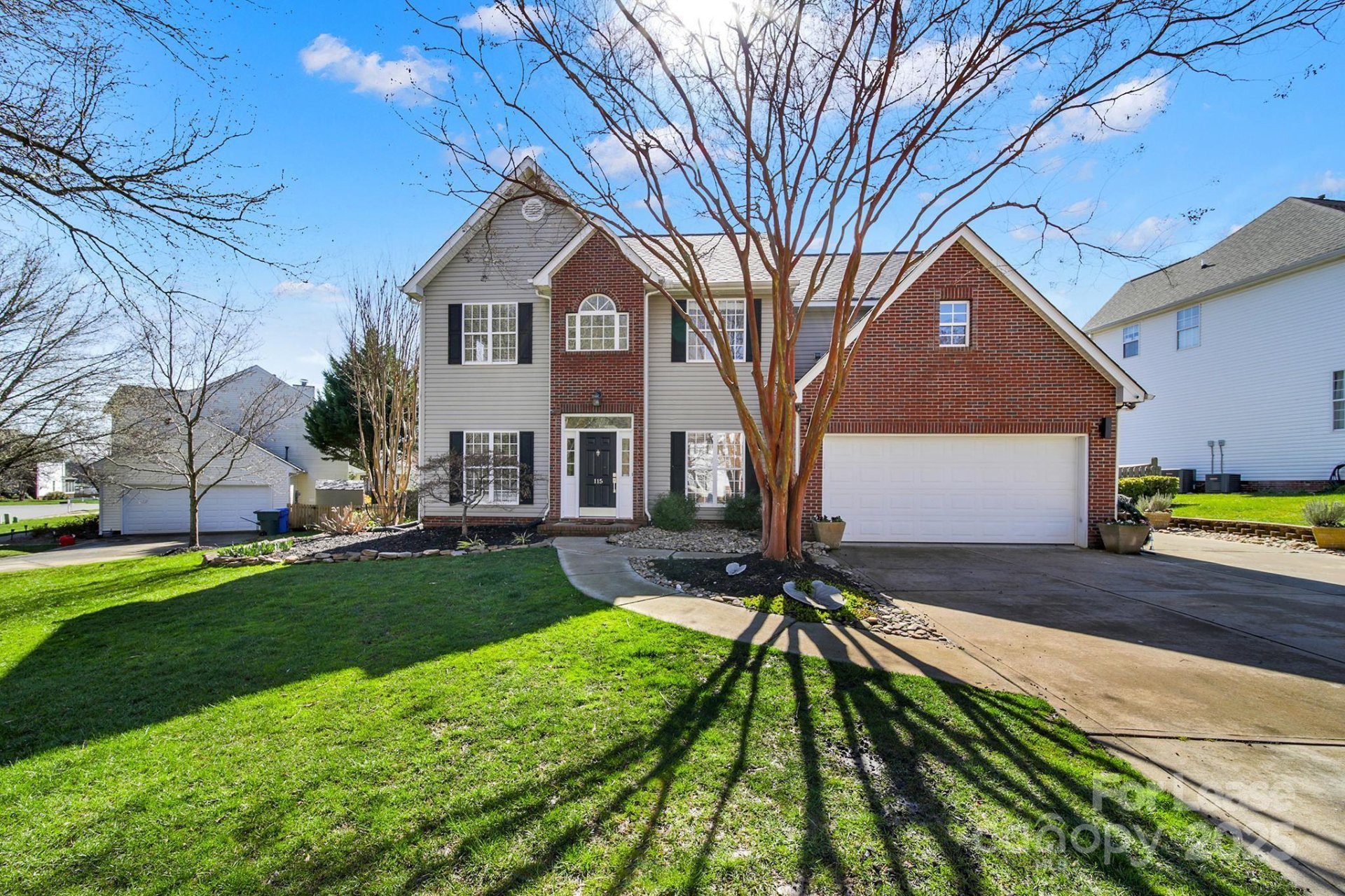 115 Currituck Court