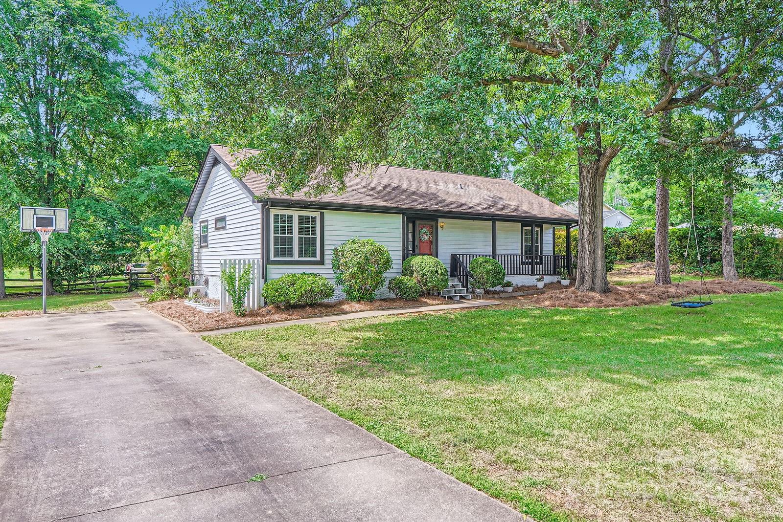 Property image 2 at 2009 Pinevalley Road, Rock Hill, SC 29732