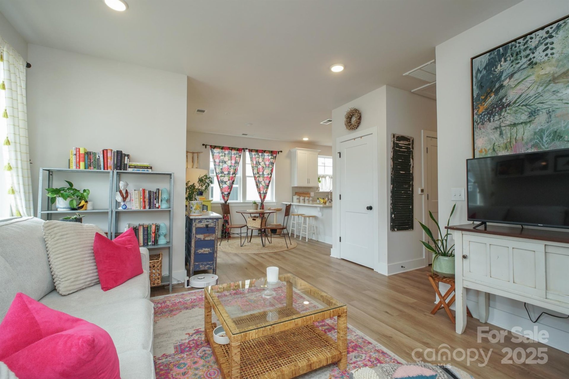 Property image 4 at 711 Beaty Street, Davidson, NC 28036