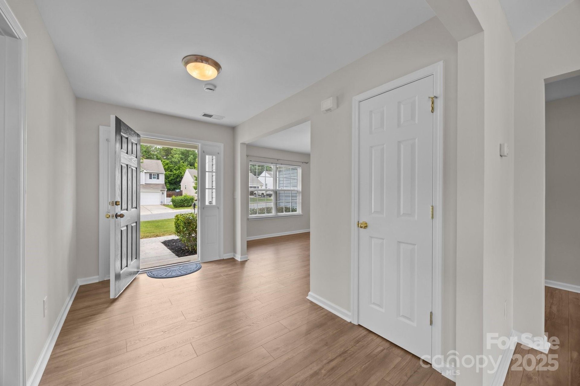Property image 5 at 423 Courtland Court, Kannapolis, NC 28081