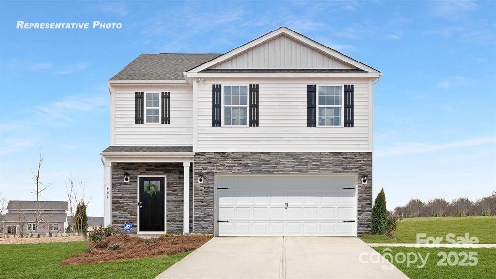 925 Two Brothers Lane