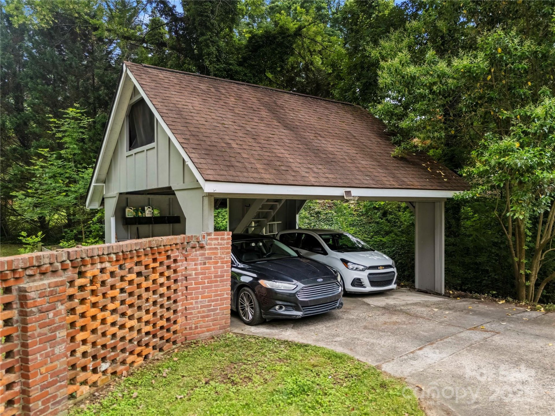 Property image 4 at 607 Coulwood Drive, Charlotte, NC 28214