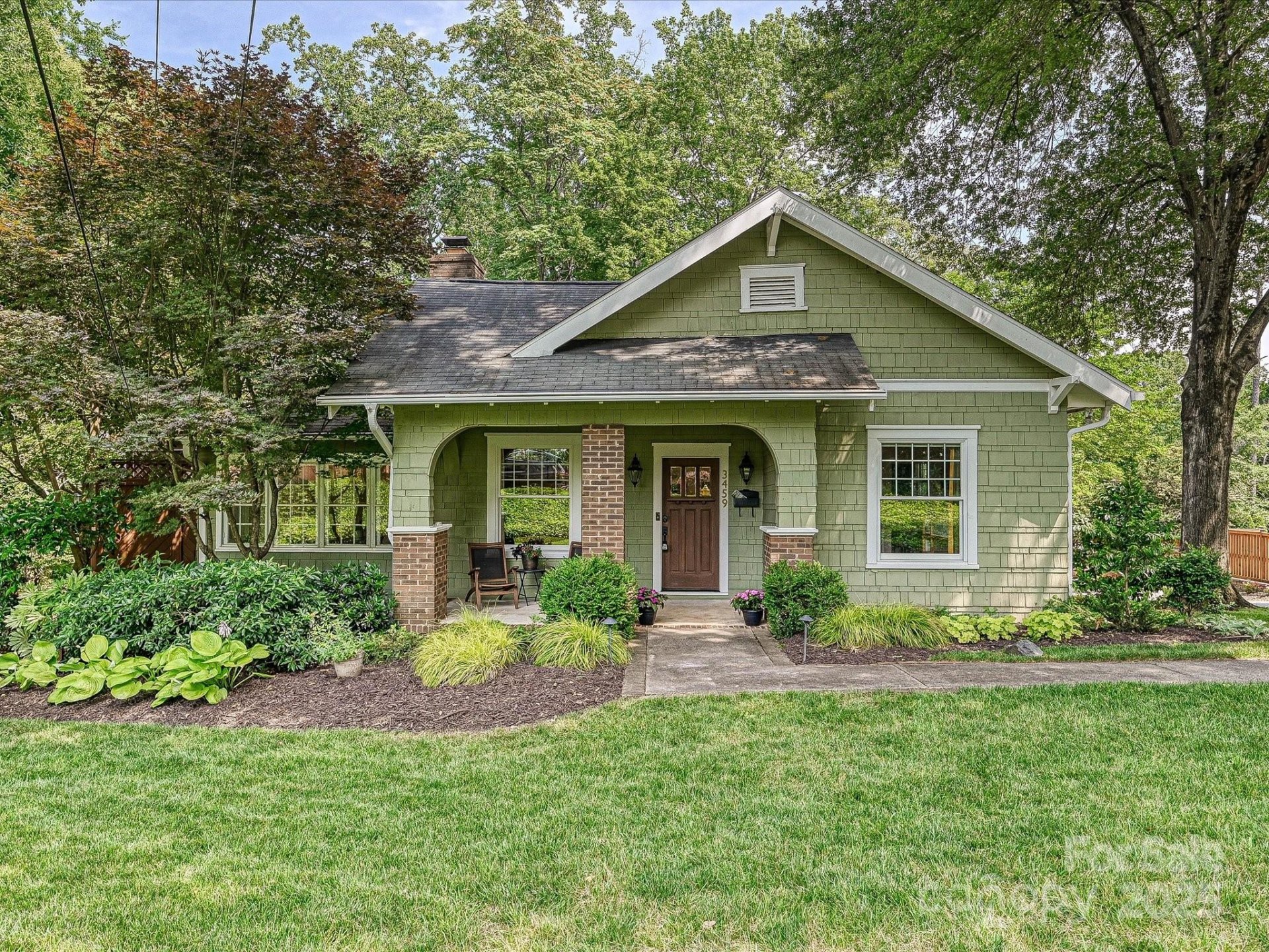 Property image 1 at 3459 Selwyn Avenue, Charlotte, NC 28209
