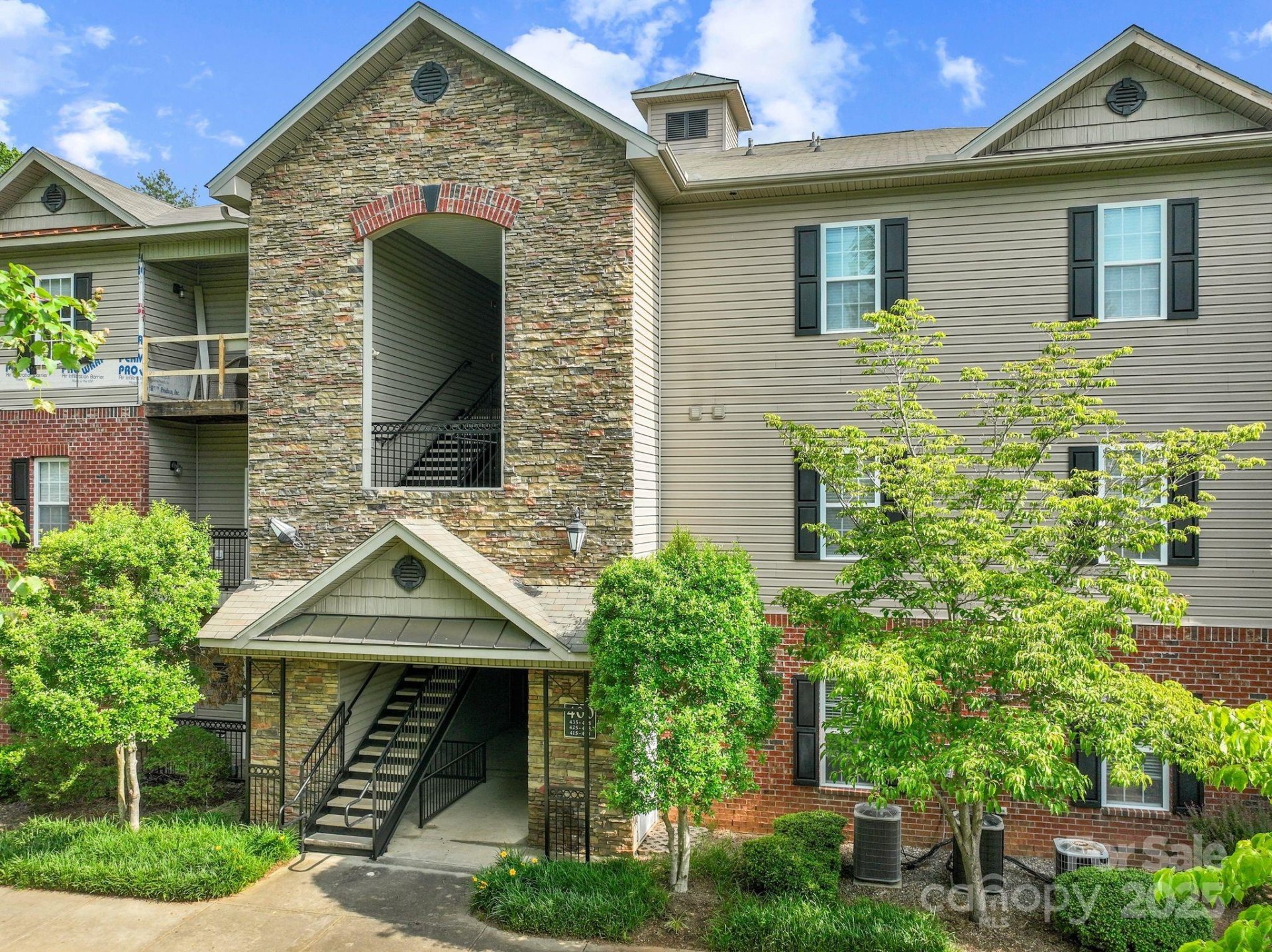 435 Appeldoorn Circle