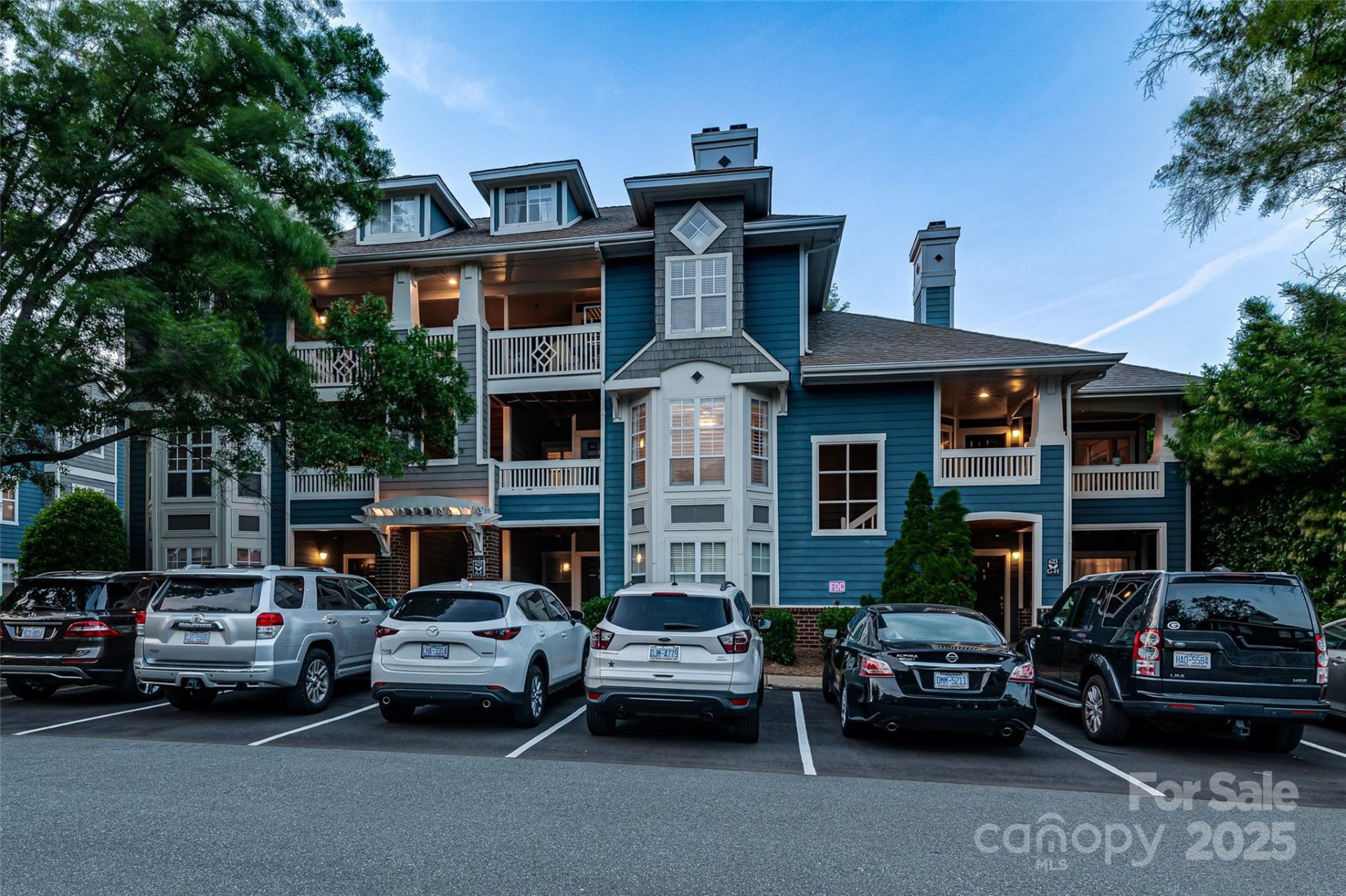 623 Olmsted Park Place