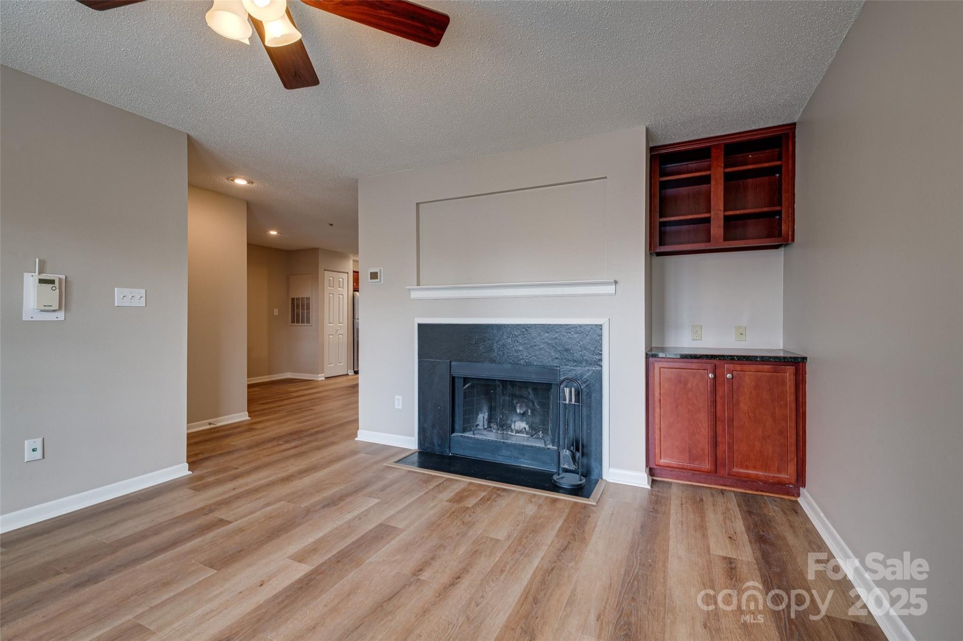 Property image 4 at 623 Olmsted Park Place, Charlotte, NC 28203