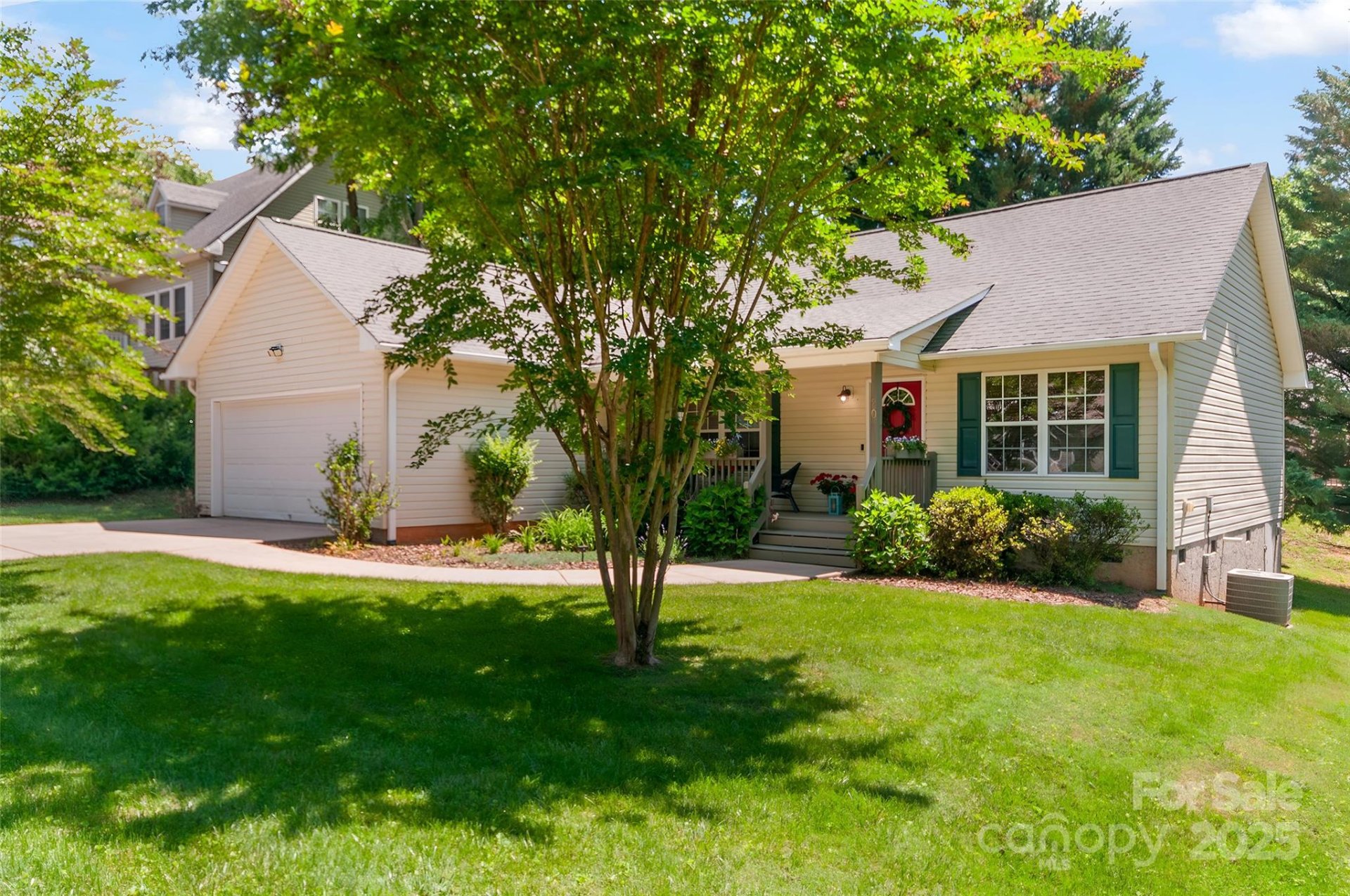 Property image 1 at 20 Grove Garden Avenue, Candler, NC 28715