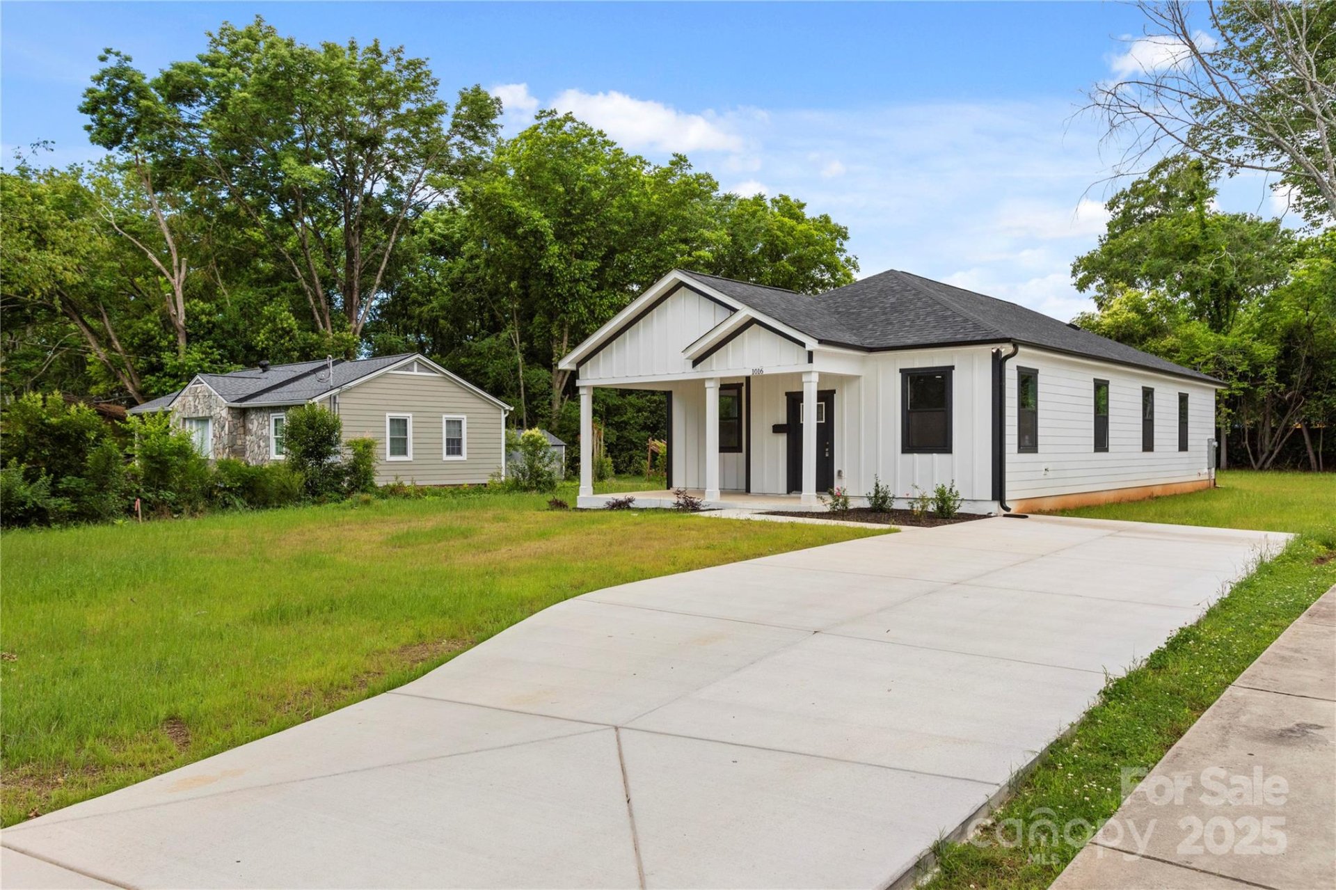 Property image 1 at 1016 Confederate Avenue, Rock Hill, SC 29732