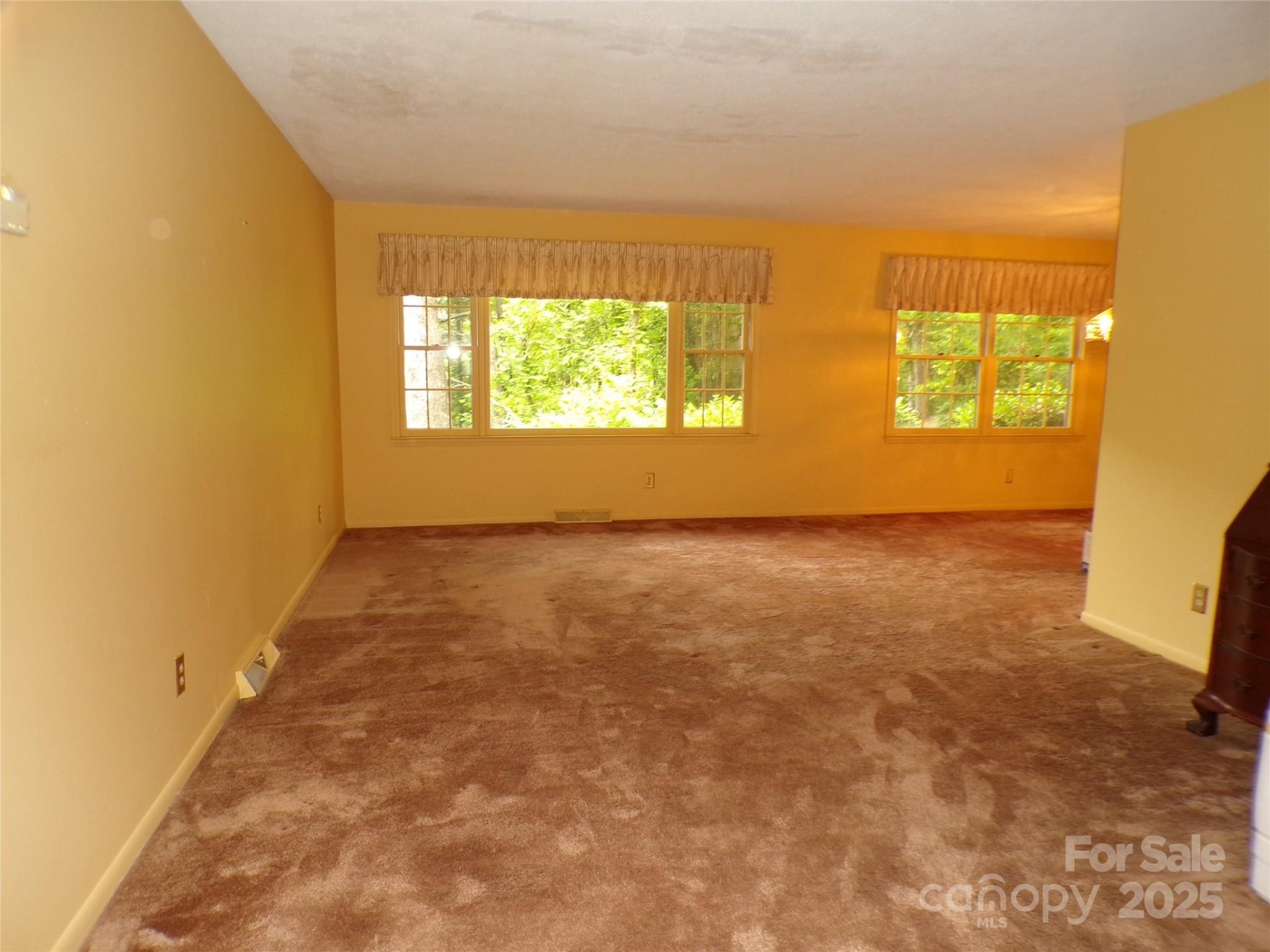 Property image 3 at 78 Mountain View Estate Road, Hendersonville, NC 28739