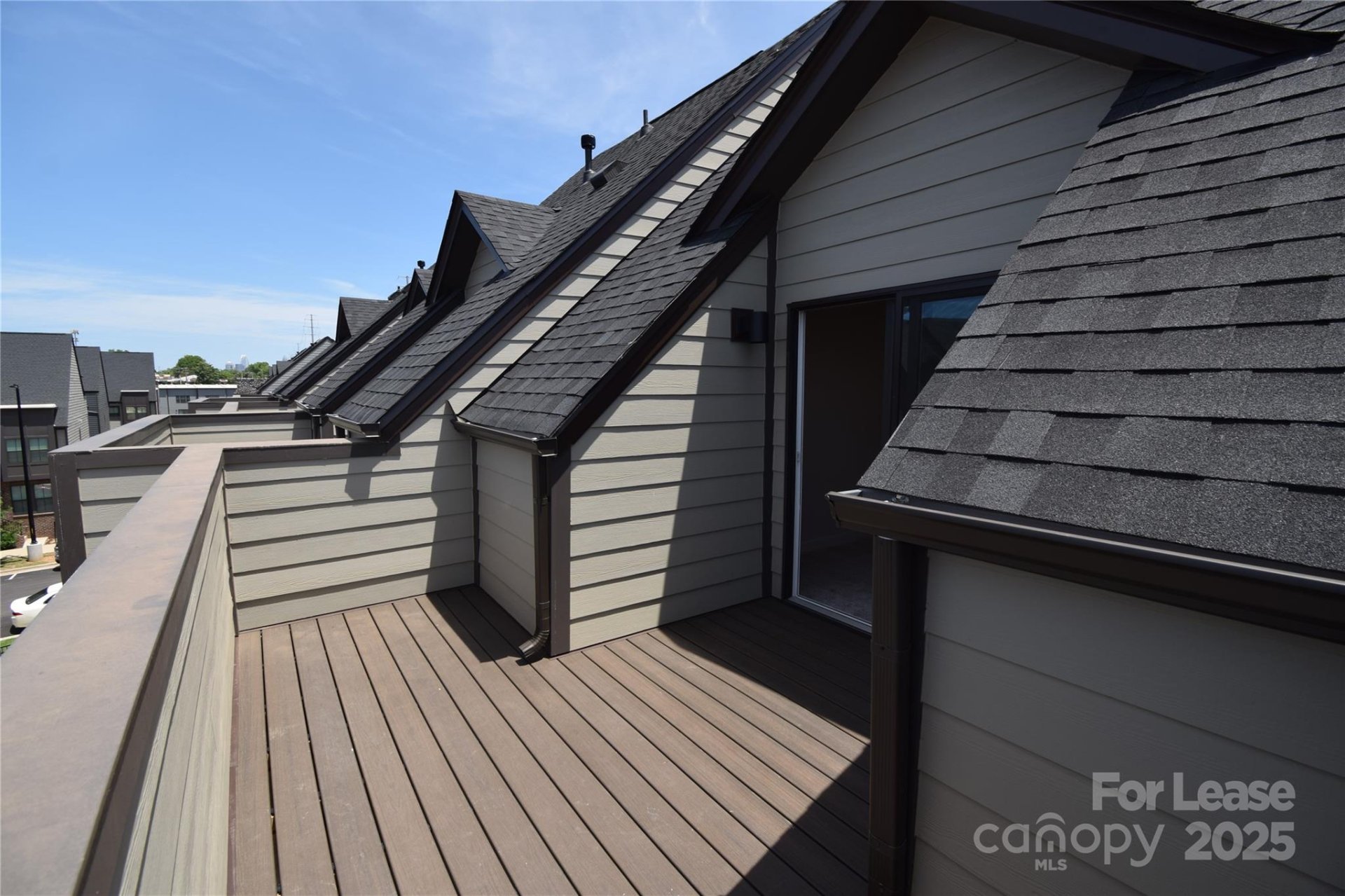 Property image 3 at 4810 Chastain Avenue, Charlotte, NC 28217