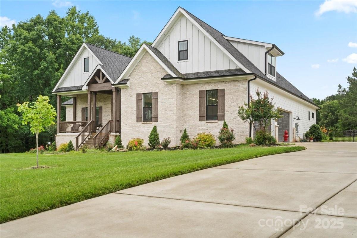 Property image 3 at 867 Bellegray Road, Clover, SC 29710