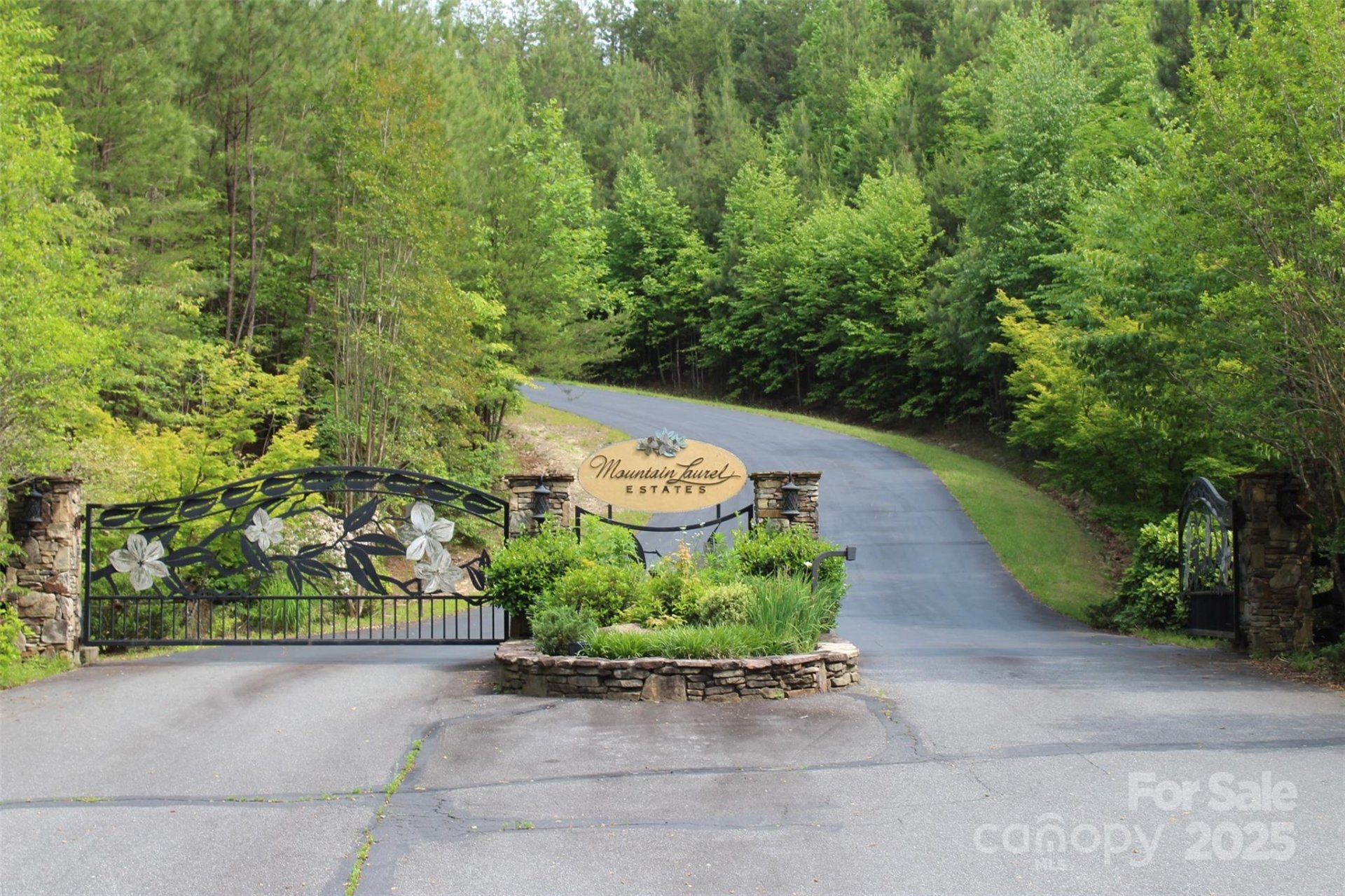 Property image 1 at Lot 27 S Cross Creek Trail, Mill Spring, NC 28756