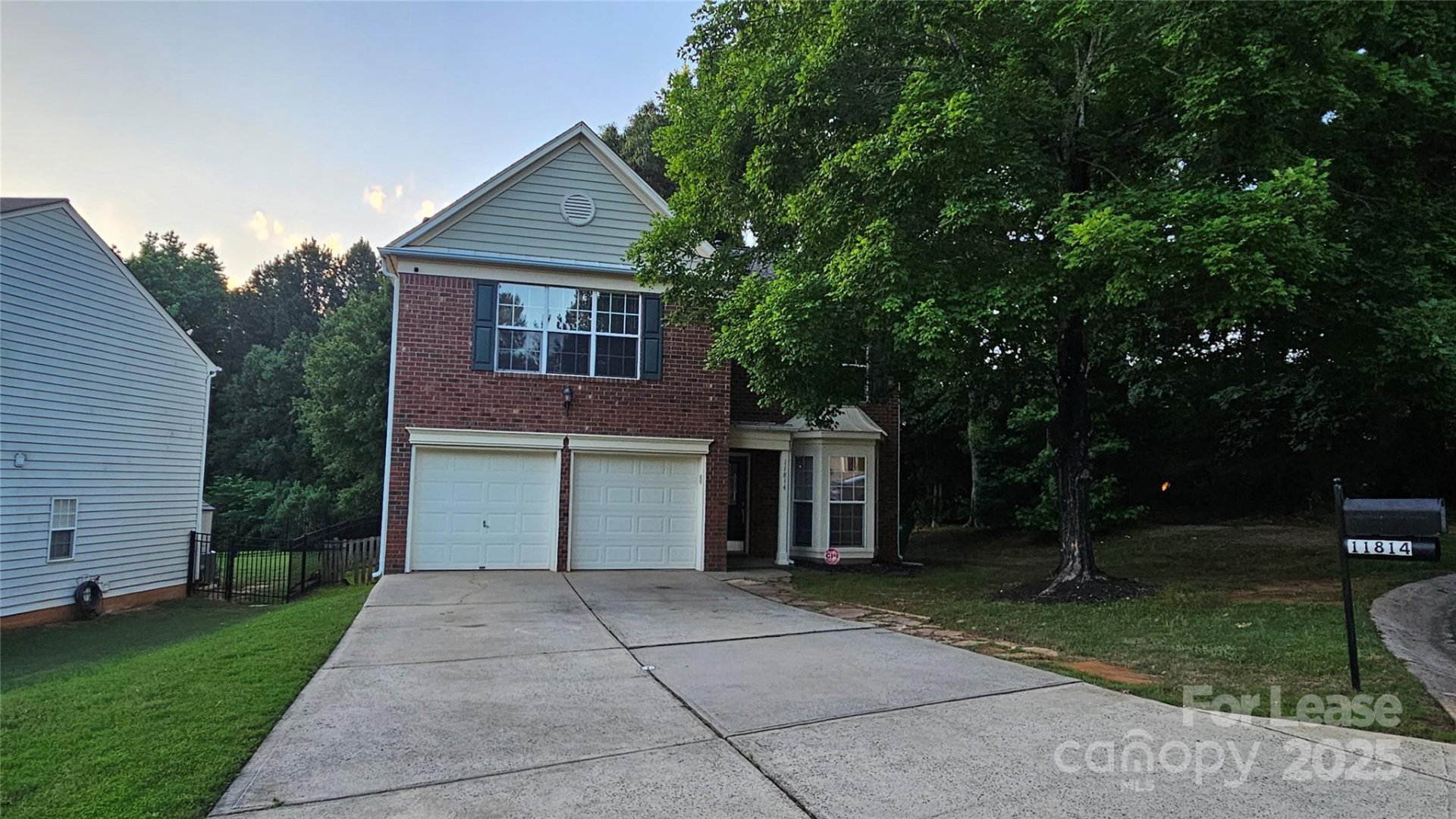11814 Scourie Lane
