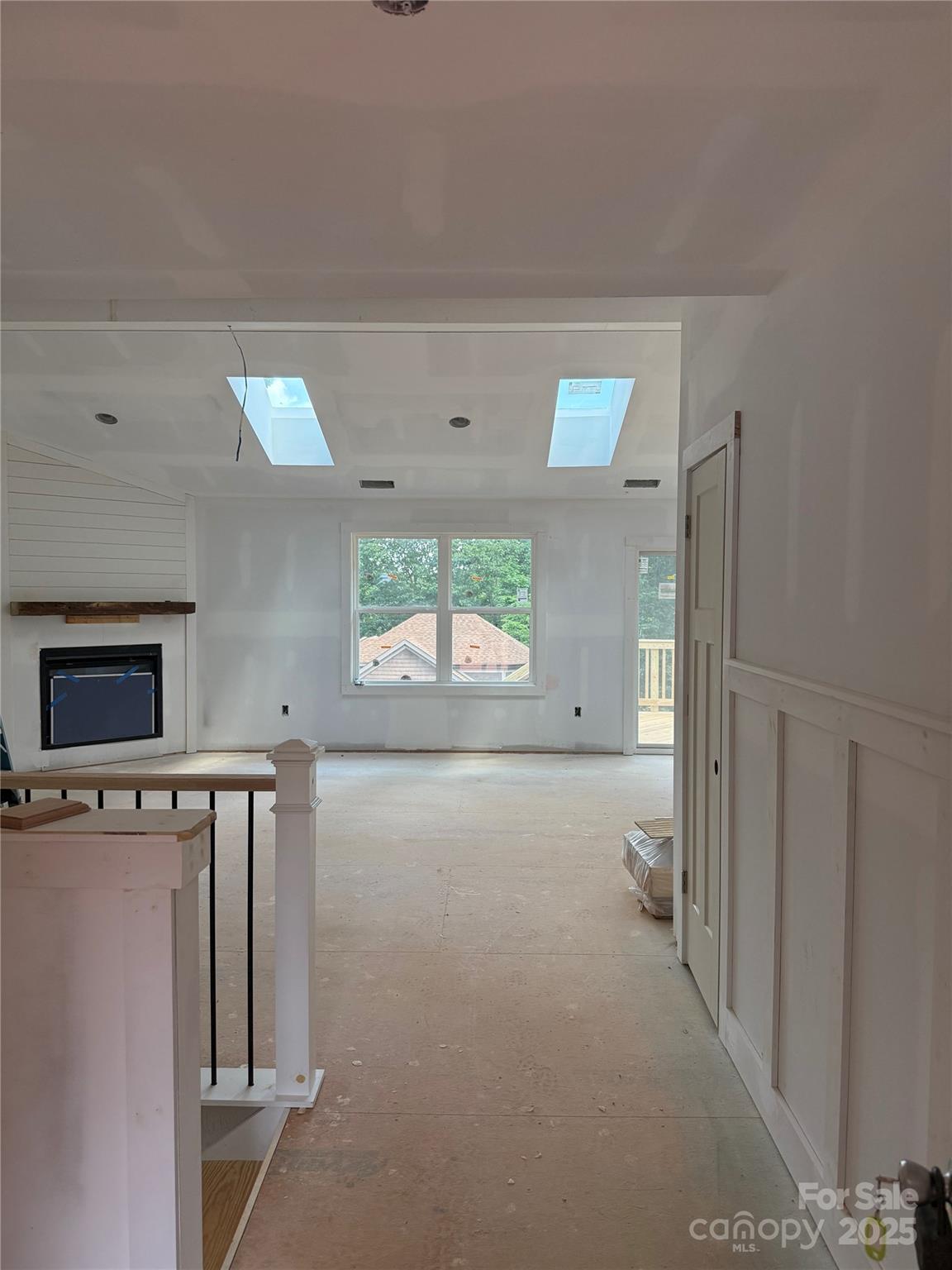 Property image 3 at 2027 Marquesas Avenue, Tega Cay, SC 29708