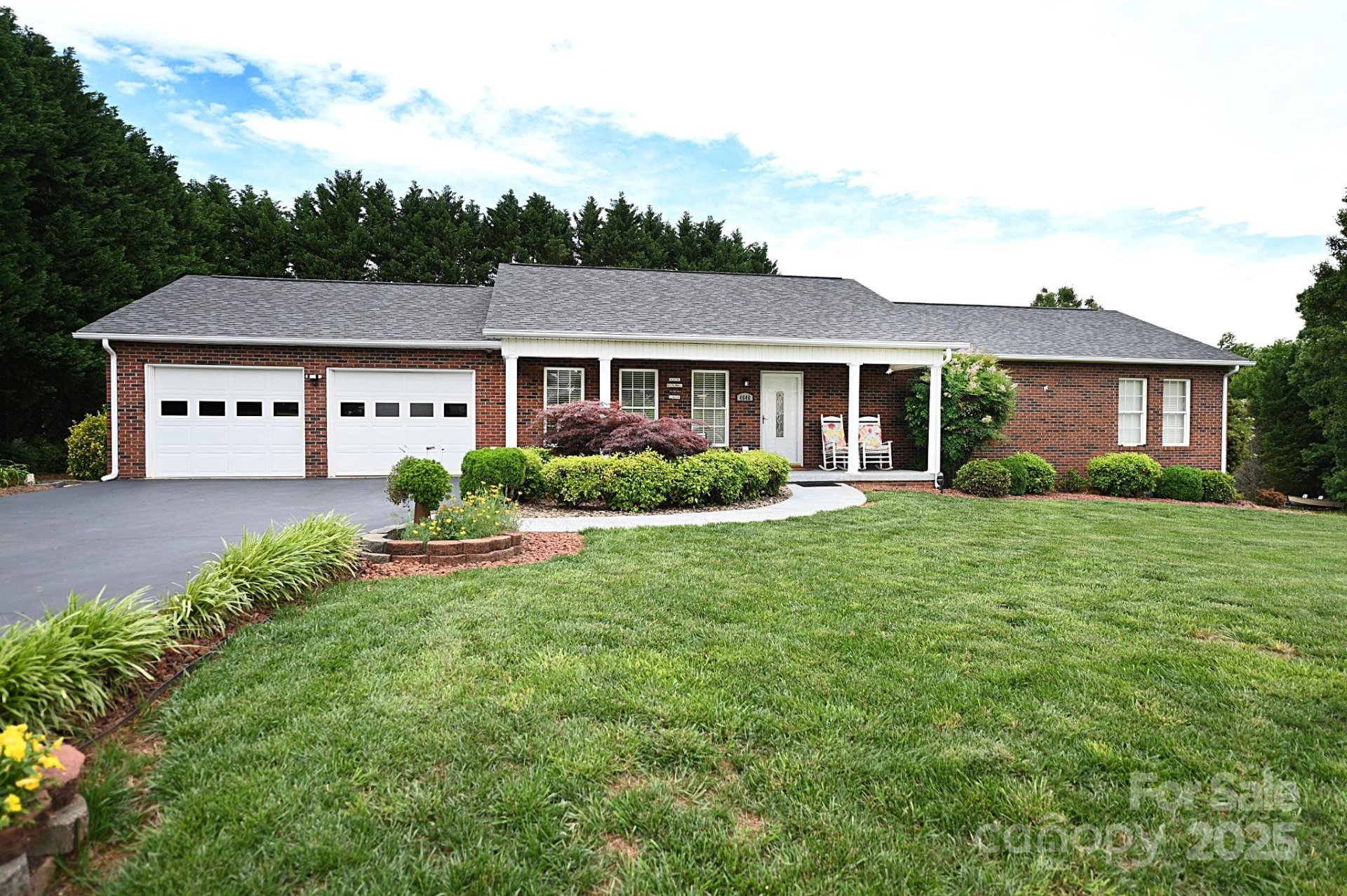 Property at 4646 River Run Circle, Hickory, NC 28602