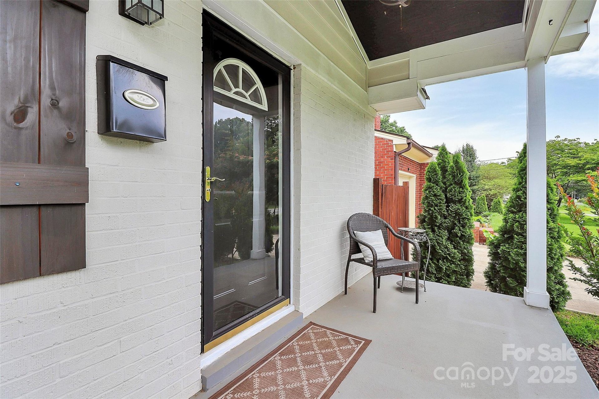 Property image 4 at 2421 Shamrock Drive, Charlotte, NC 28205