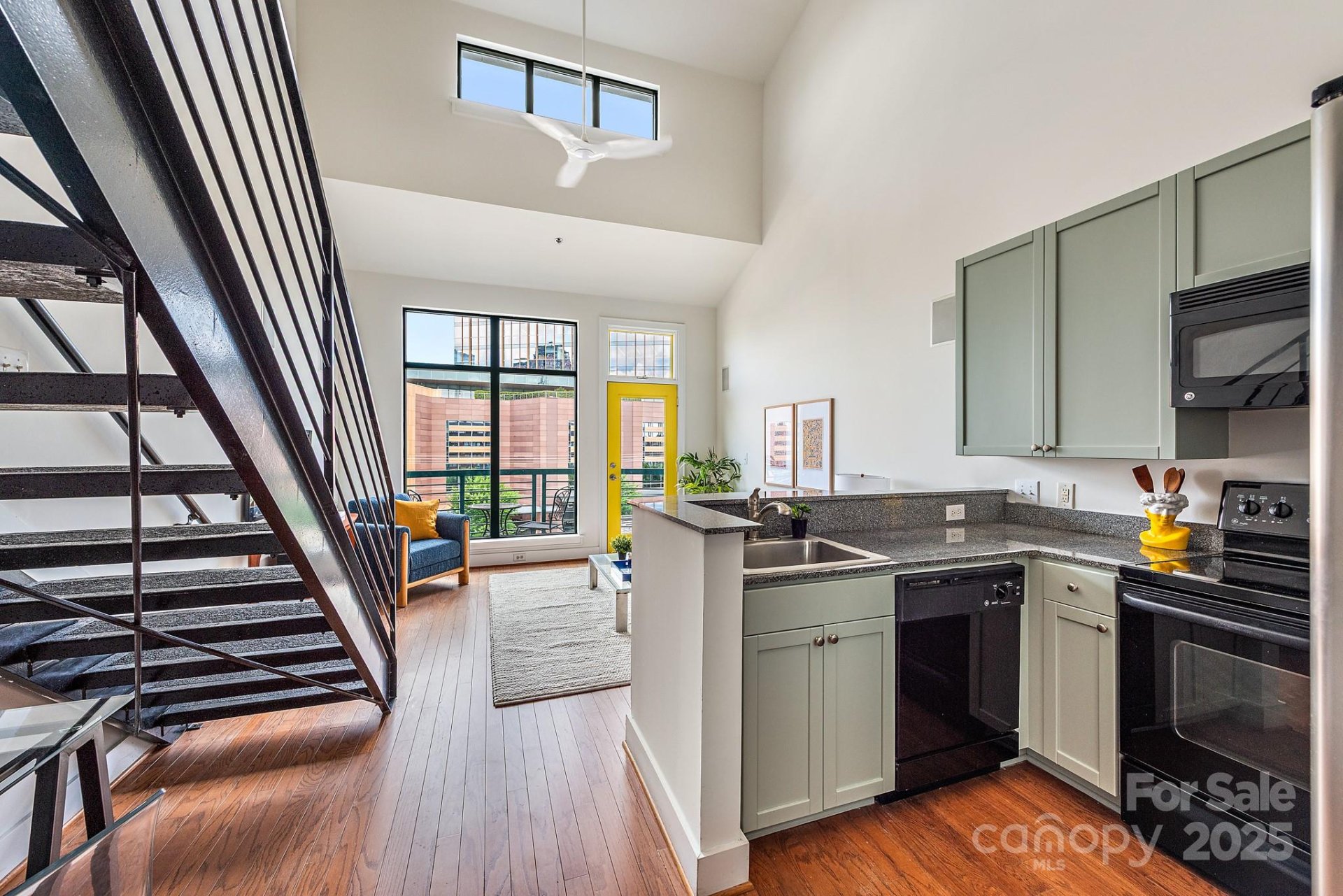 Property image 5 at 115 E Park Avenue, Charlotte, NC 28203