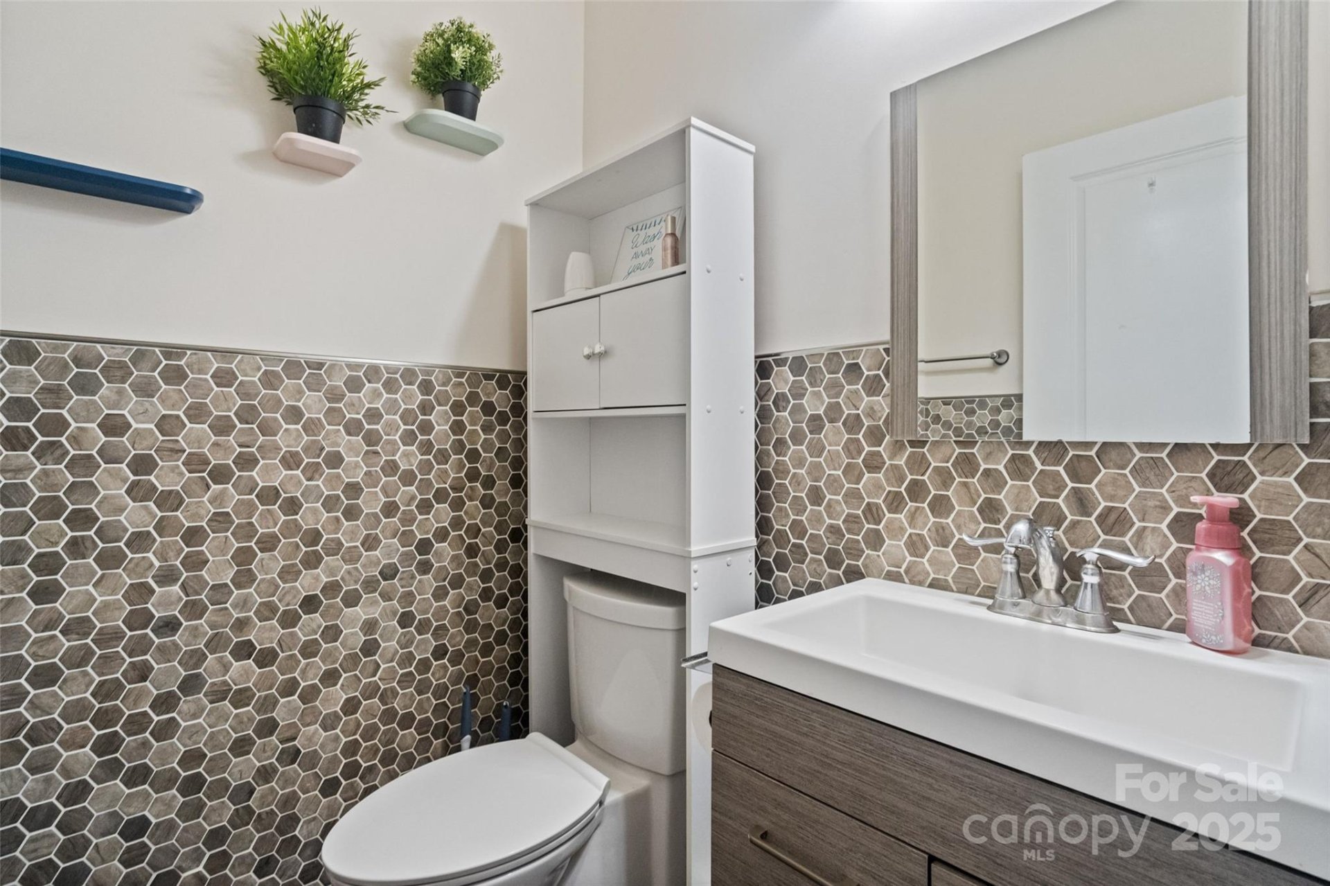 Property image 5 at 12923 Plumleaf Drive, Charlotte, NC 28213