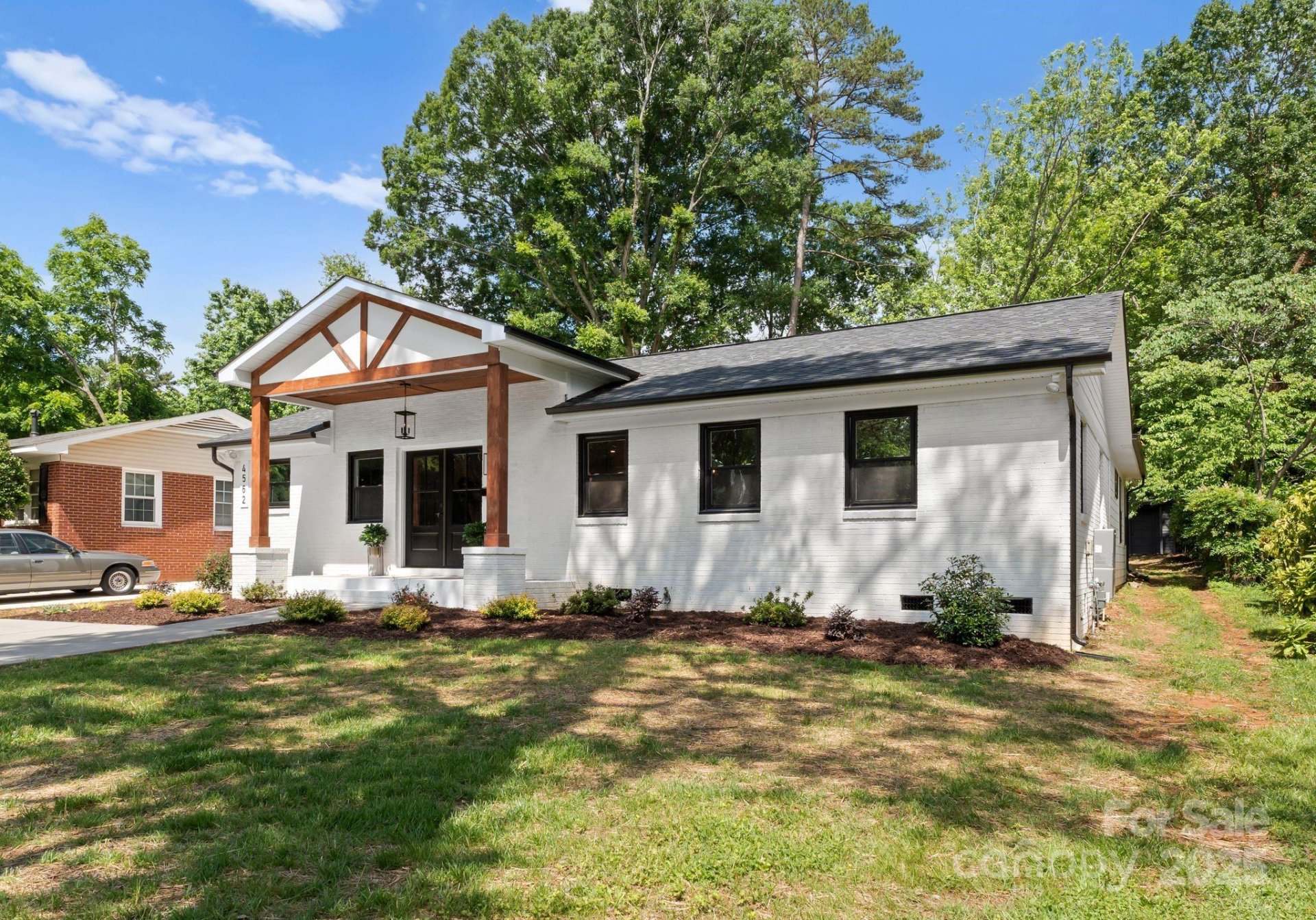 Property image 3 at 4562 Rockford Court, Charlotte, NC 28209