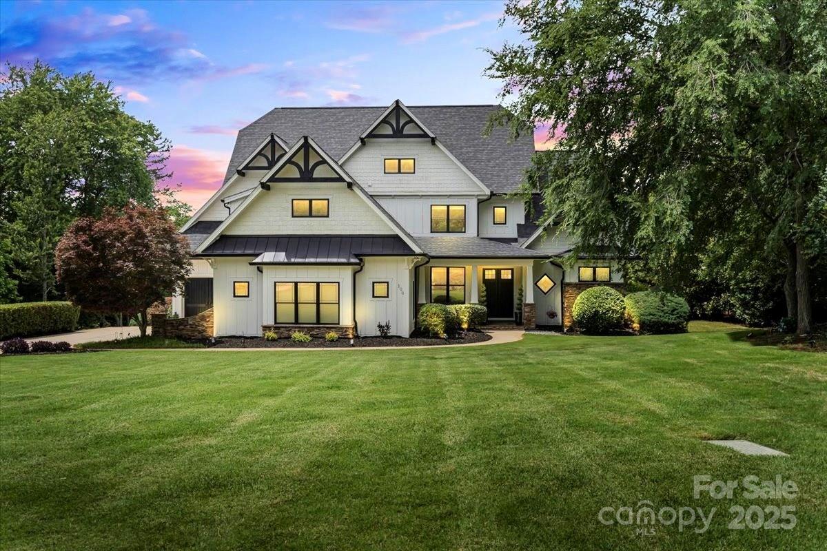 Property image 1 at 106 Kent Court, Mooresville, NC 28117